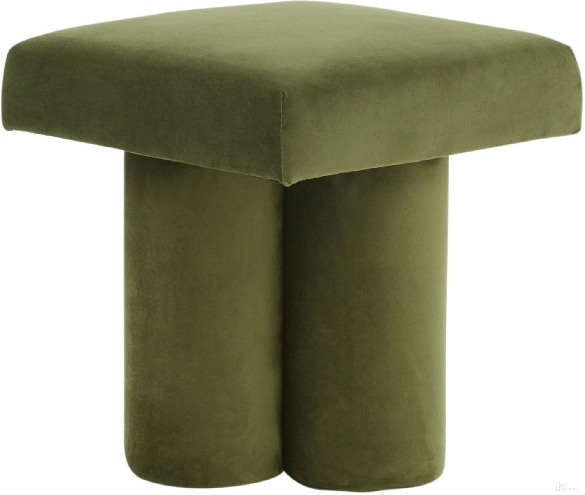 The appearance of Deangelo Velvet Ottoman In Forest Green designed by Safavieh Couture in the modern / contemporary interior design. This forest green piece of furniture was selected by 1StopBedrooms from Deangelo Collection to add a touch of cosiness and style into your home. Sku: SFV5085B. Material: Velvet.