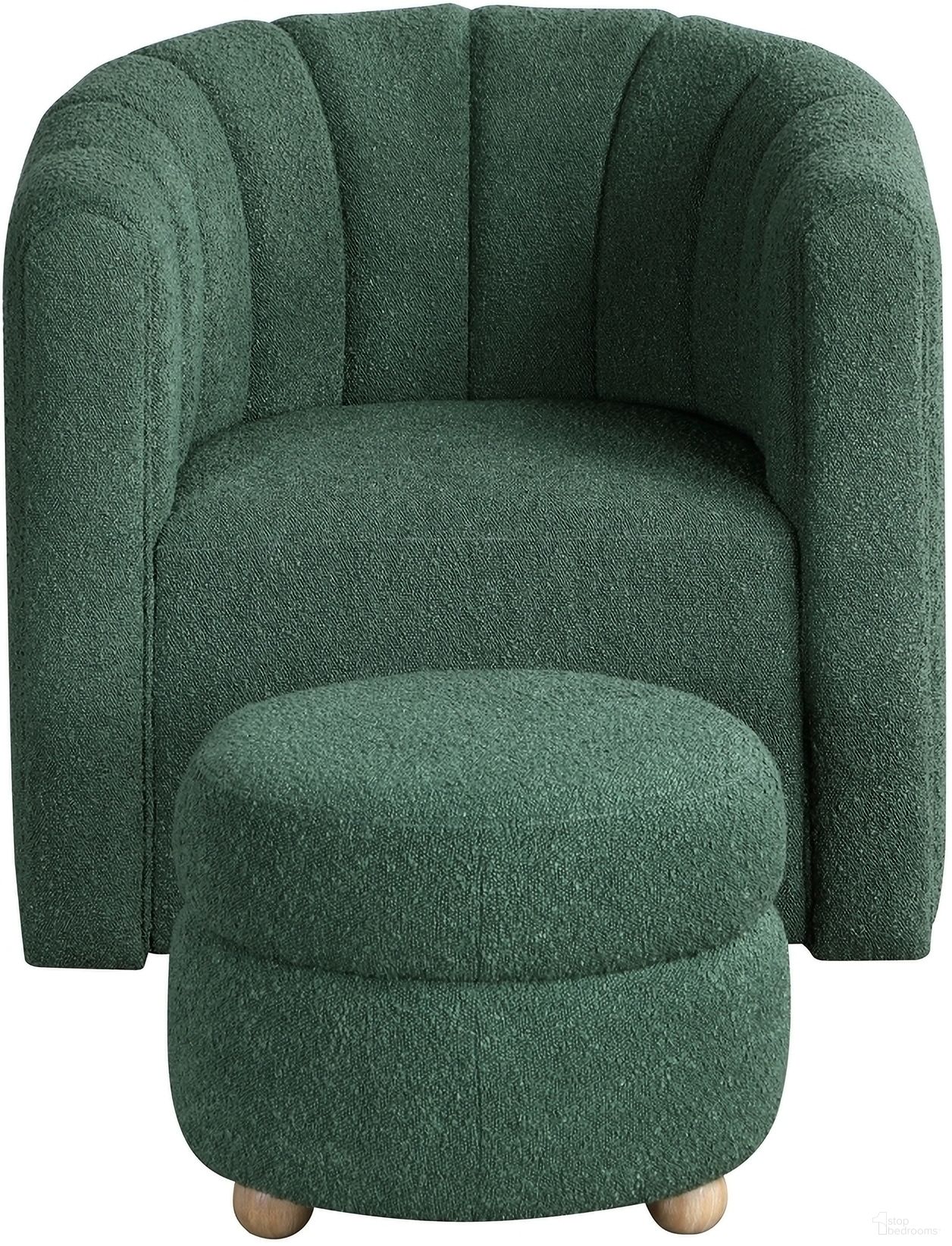 The appearance of Delaney Swivel Chair with Ottoman In Green designed by Homelegance in the transitional interior design. This green piece of furniture was selected by 1StopBedrooms from Delaney Collection to add a touch of cosiness and style into your home. Sku: 1260GN. Material: Boucle.