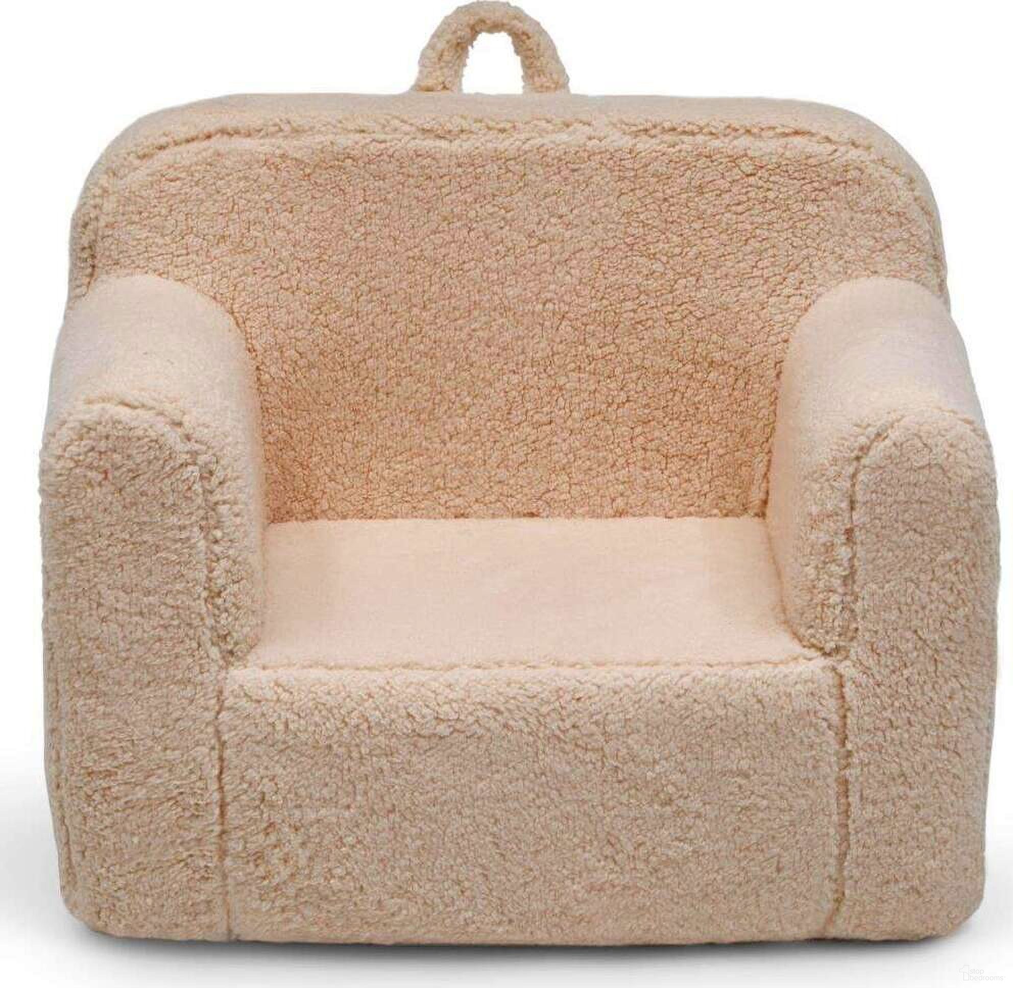 The appearance of Cozee Sherpa Chair For Kids For Ages 18 Months and Up In Cream designed by Delta Children in the modern / contemporary interior design. This cream piece of furniture was selected by 1StopBedrooms from Cozee Collection to add a touch of cosiness and style into your home. Sku: 208224-5030. Material: Foam.
