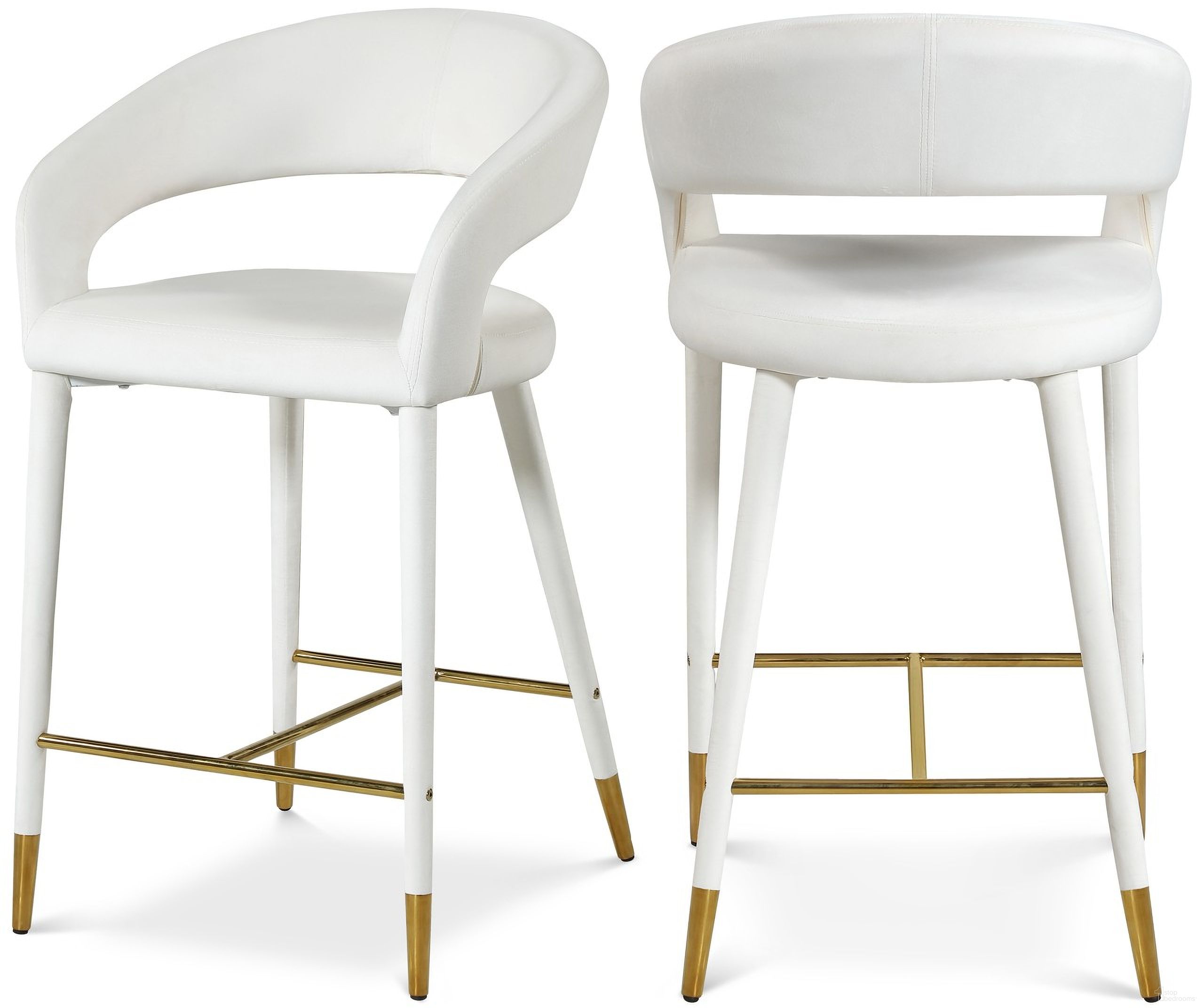 The appearance of Destiny Velvet Stool In Cream designed by Meridian in the modern / contemporary interior design. This cream velvet piece of furniture was selected by 1StopBedrooms from Destiny Collection to add a touch of cosiness and style into your home. Sku: 540Cream-C. Material: Velvet.