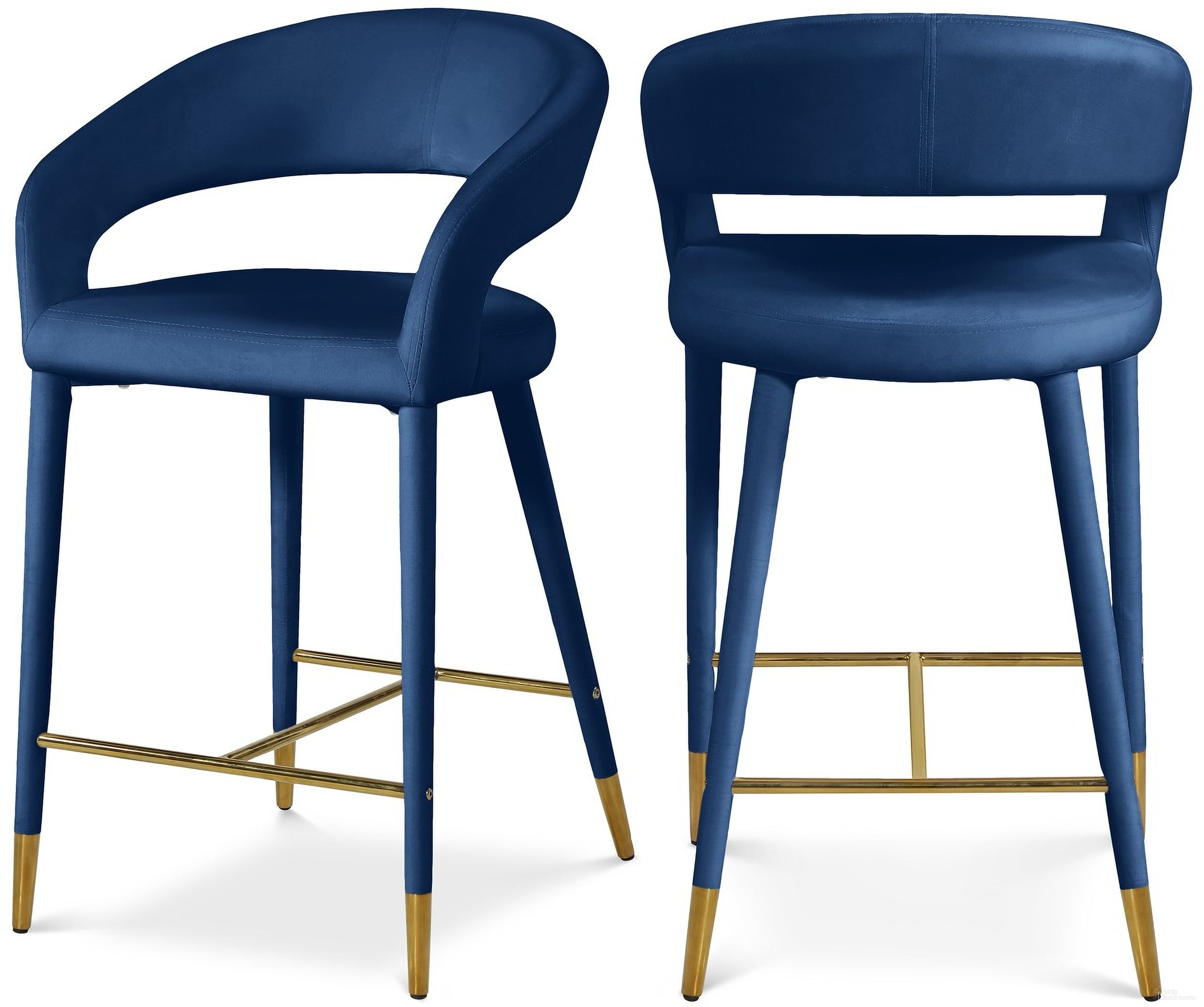 The appearance of Destiny Velvet Stool In Navy designed by Meridian in the modern / contemporary interior design. This navy velvet piece of furniture  was selected by 1StopBedrooms from Destiny Collection to add a touch of cosiness and style into your home. Sku: 540Navy-C. Material: Velvet.