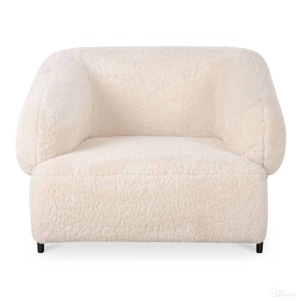Devlin Lounge Chair In Cream Faux Fur