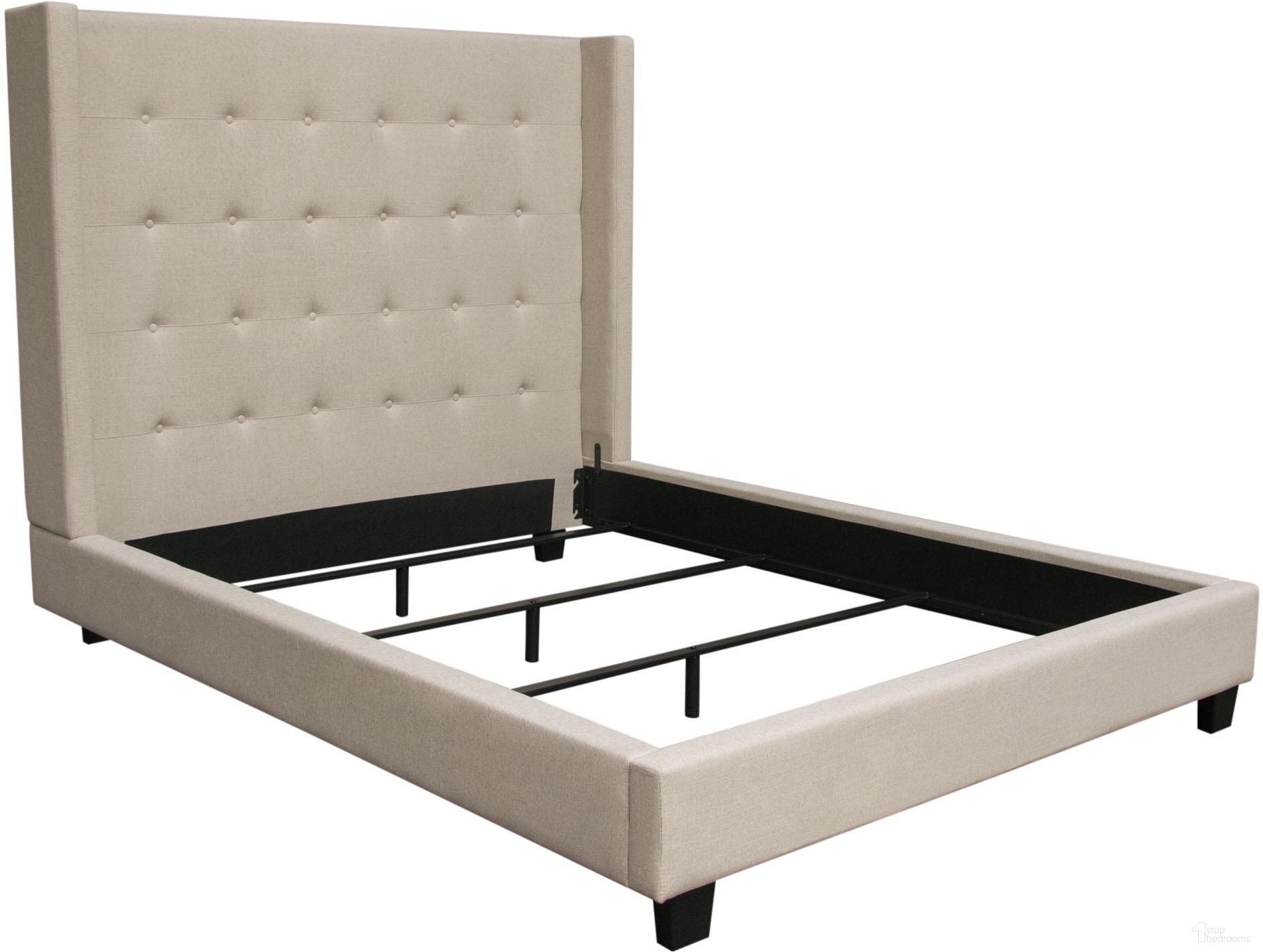 The appearance of Diamond Sofa Madison Ave Sand Tufted Queen Bed designed by Diamond Sofa in the modern / contemporary interior design. This sand piece of furniture was selected by 1StopBedrooms from Madison Ave Collection to add a touch of cosiness and style into your home. Sku: MADISONAVESDQUHB;MADISONAVESDQUFR. Bed Type: Panel Bed. Material: Fabric. Bed Size: Queen.