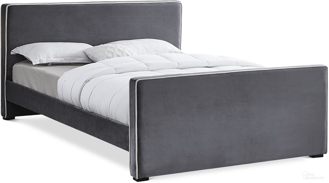 Dillard Velvet Queen Bed In Grey