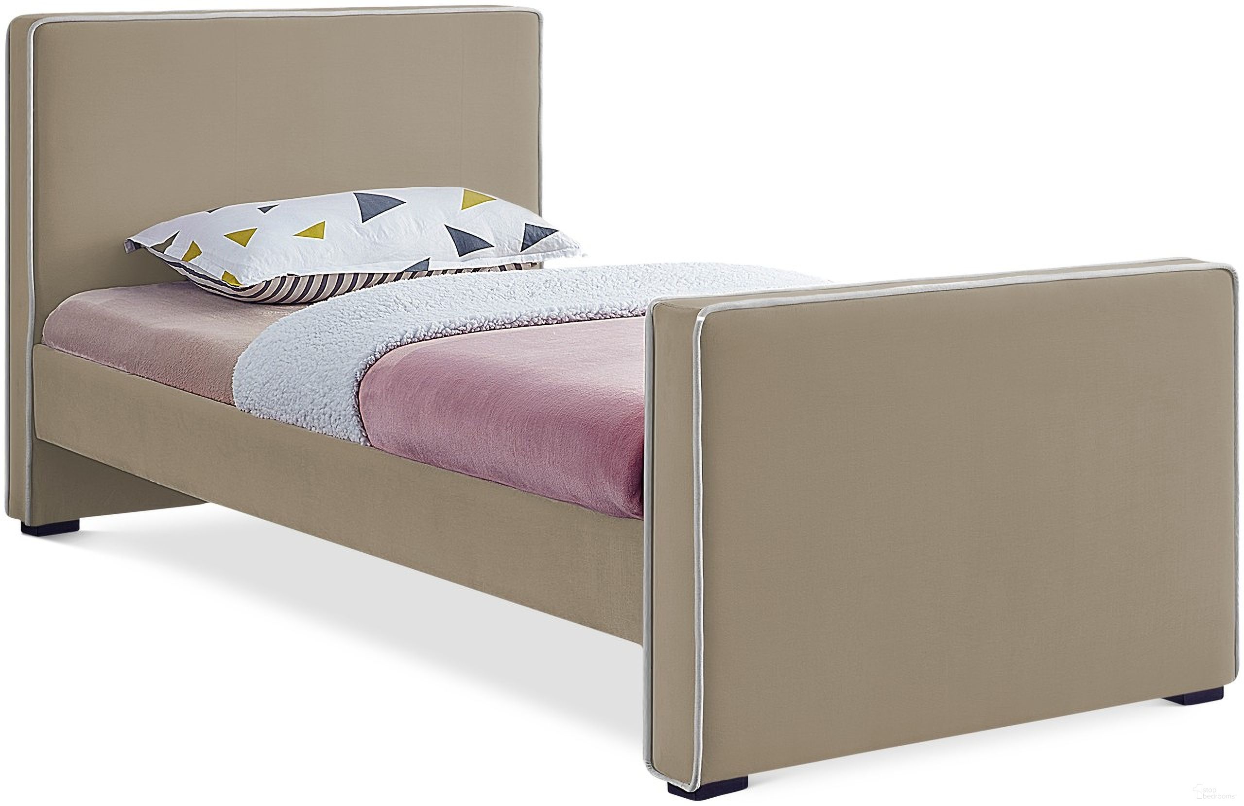 The appearance of Dillard Velvet Twin Bed In Beige designed by Meridian in the modern / contemporary interior design. This beige piece of furniture was selected by 1StopBedrooms from Dillard Collection to add a touch of cosiness and style into your home. Sku: DillardBeige-T Box 1/2 (Headboard / Footboard / Slats);DillardBeige-T Box 2/2 (Siderails / Legs). Bed Type: Panel Bed. Bed Size: Twin. Material: Velvet.