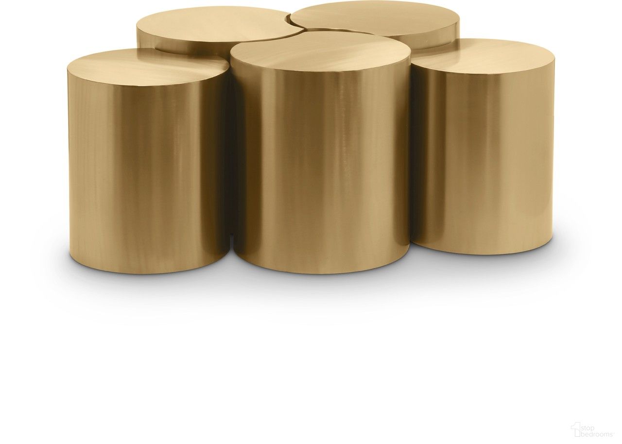 The appearance of Dimple 5 Piece Coffee Table In Gold designed by Meridian in the modern / contemporary interior design. This gold piece of furniture  was selected by 1StopBedrooms from Dimple Collection to add a touch of cosiness and style into your home. Sku: 99081Gold-ET16;99081Gold-ET16;99081Gold-ET18;99081Gold-ET18;99081Gold-ET18. Material: Iron.
