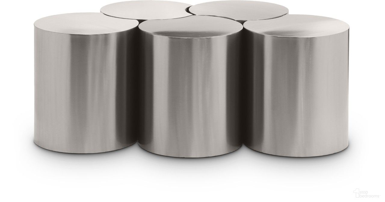 The appearance of Dimple 5 Piece Coffee Table In Silver designed by Meridian in the modern / contemporary interior design. This silver piece of furniture  was selected by 1StopBedrooms from Dimple Collection to add a touch of cosiness and style into your home. Sku: 99081Silver-ET18;99081Silver-ET18;99081Silver-ET18;99081Silver-ET18;99081Silver-ET18. Material: Iron.