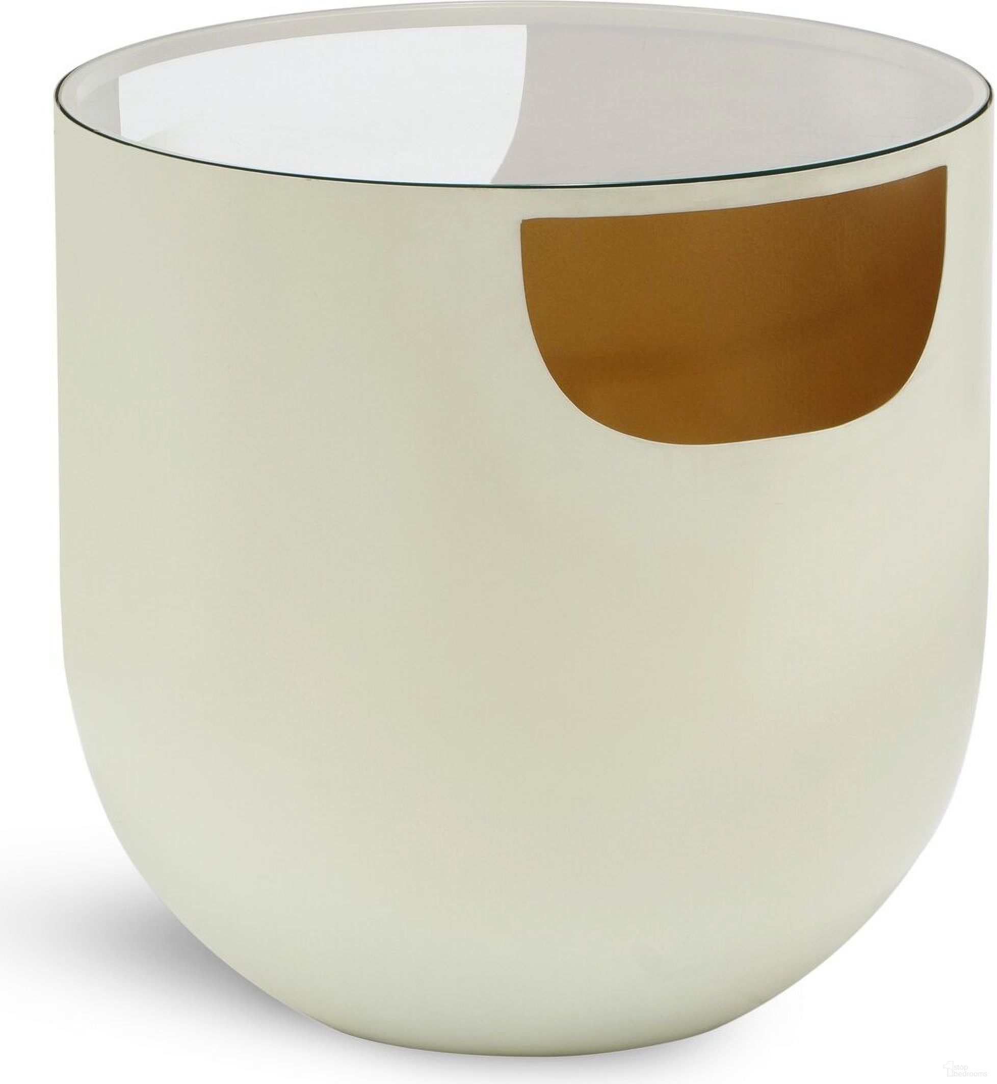 The appearance of Doma End Table In Cream and Gold designed by Meridian in the modern / contemporary interior design. This cream/gold piece of furniture  was selected by 1StopBedrooms from Doma Collection to add a touch of cosiness and style into your home. Sku: 280-ET. Material: Iron.