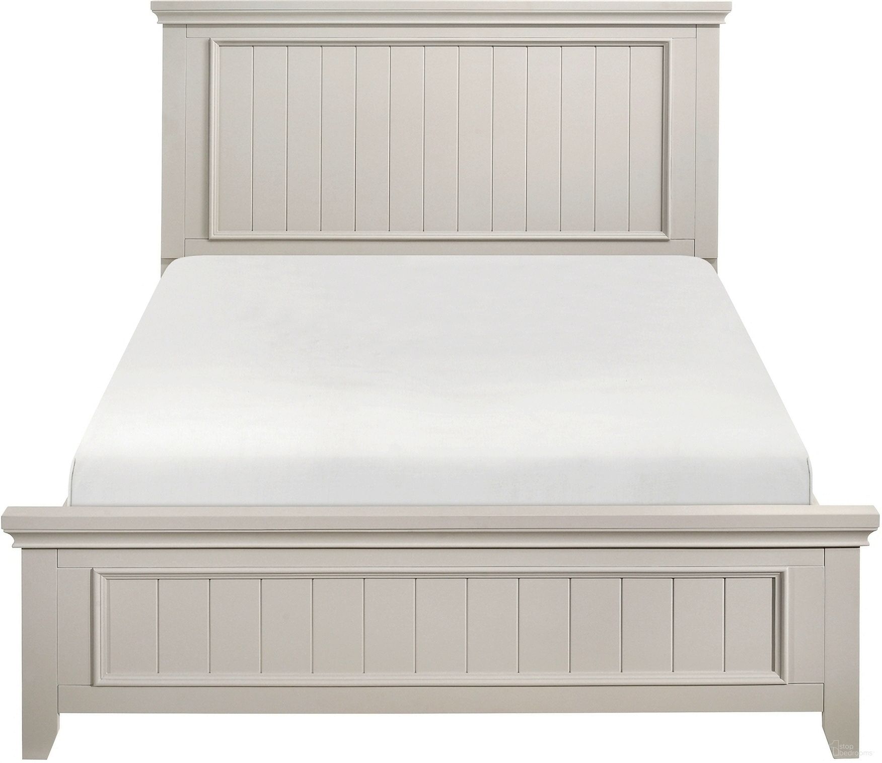 The appearance of Donahue Queen Panel Bed In White designed by Homelegance in the country / farmhouse interior design. This white piece of furniture was selected by 1StopBedrooms from Donahue Collection to add a touch of cosiness and style into your home. Sku: 1581-1;1581-3. Bed Type: Panel Bed. Material: Wood. Bed Size: Queen.