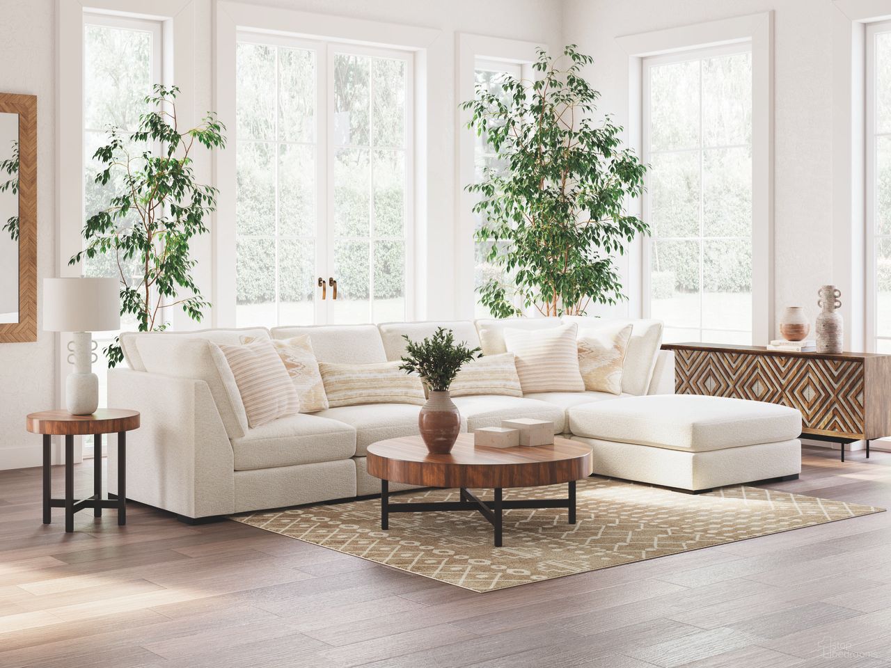 Donelson Creek 4-Piece Sectional and Ottoman In Vanilla
