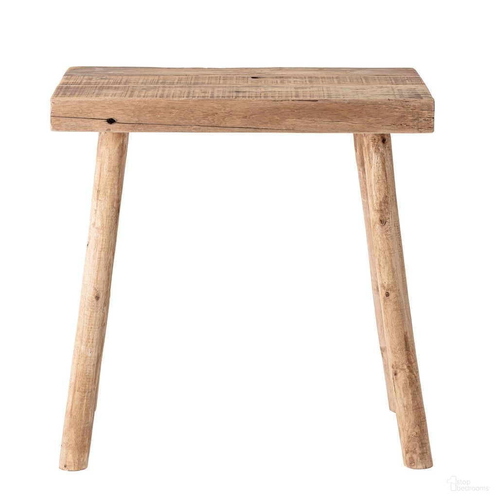 The appearance of Dorothy Rectangular Reclaimed Wood Stool In Natural designed by Bloomingville in the rustic / southwestern interior design. This natural piece of furniture was selected by 1StopBedrooms from Dorothy Collection to add a touch of cosiness and style into your home. Sku: AH1575. Material: Reclaimed Wood.
