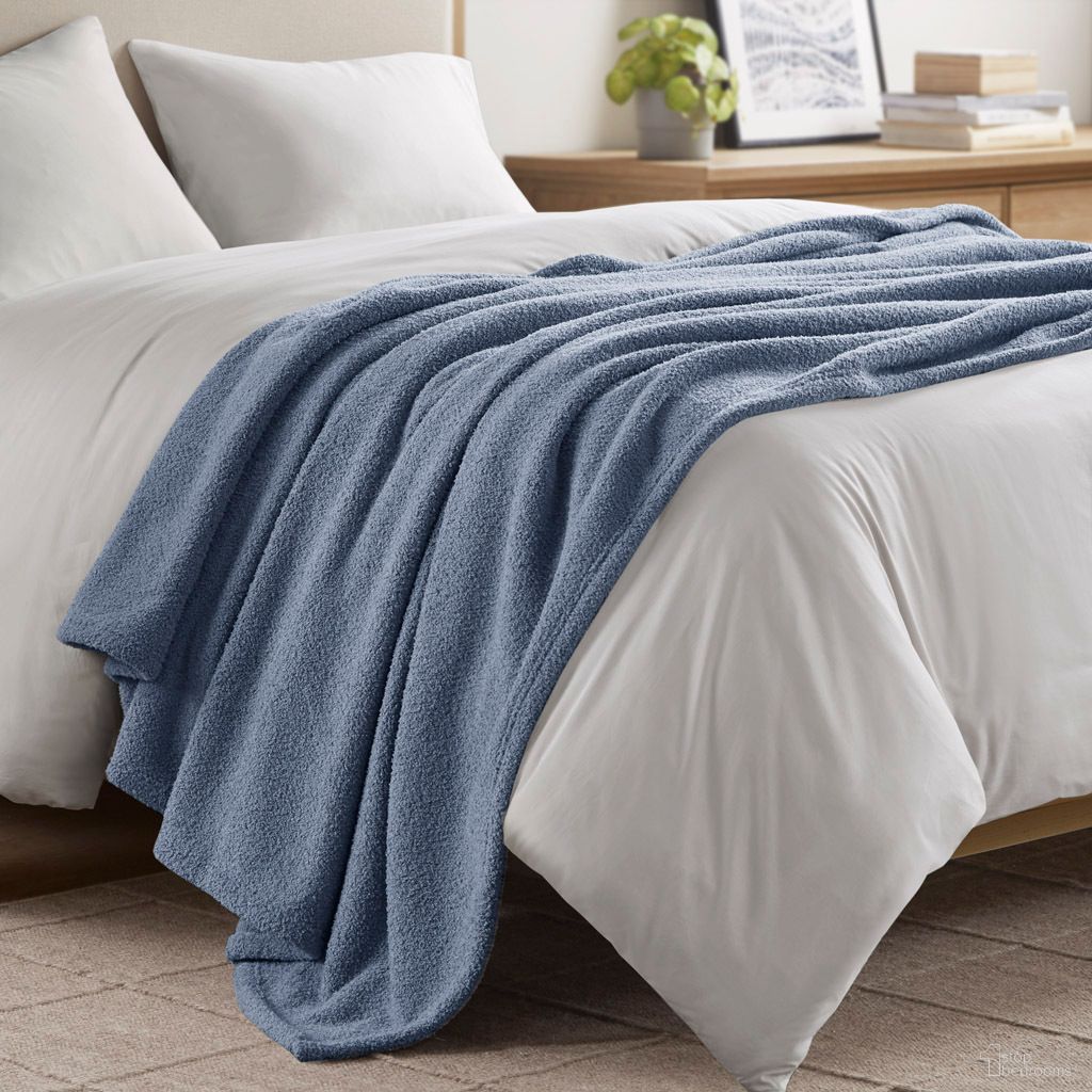 The appearance of Dream Soft Twin Blanket In Navy Blue designed by Olliix in the transitional interior design. This navy blue piece of furniture  was selected by 1StopBedrooms from Dream Soft Collection to add a touch of cosiness and style into your home. Sku: BR51-4446. Material: Polyester. Bed Size: Twin.