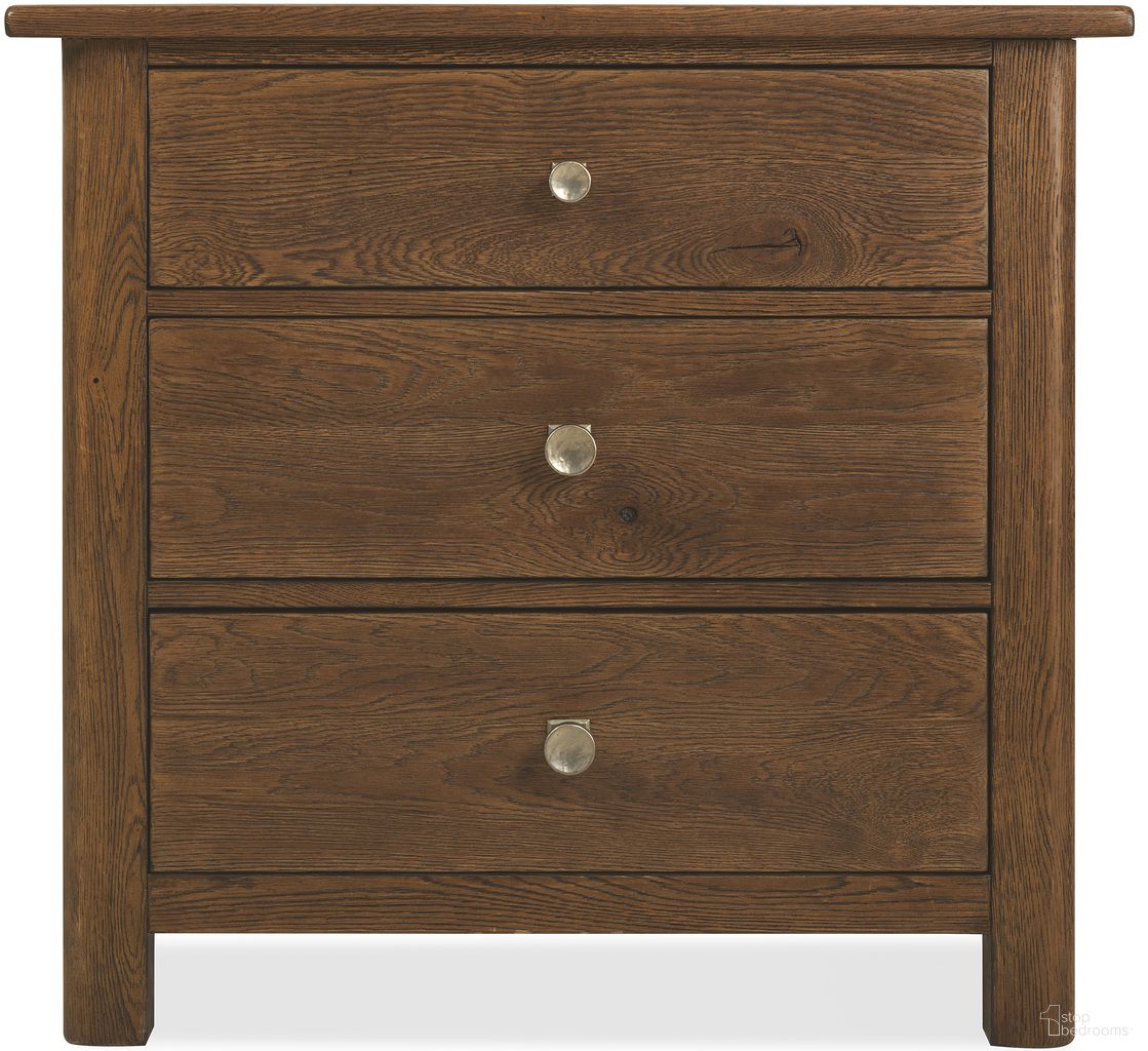 The appearance of Driftwood Three-Drawer Nightstand In Medium Wood designed by Hooker in the transitional interior design. This medium wood piece of furniture was selected by 1StopBedrooms from Driftwood Collection to add a touch of cosiness and style into your home. Sku: 6820-90116-85. Material: Solid Oak.