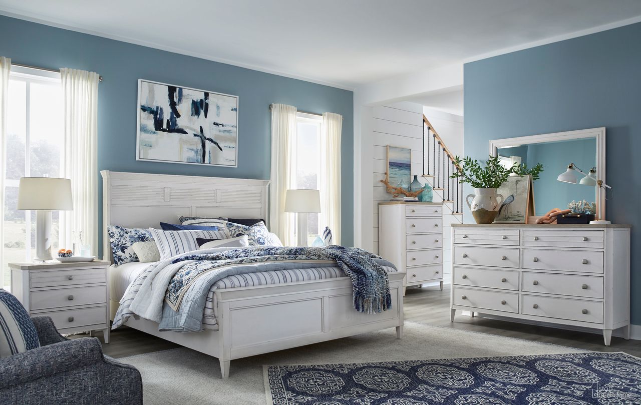 Echo Isles Classic Panel Bedroom Set In Sea Pearl and Driftwood