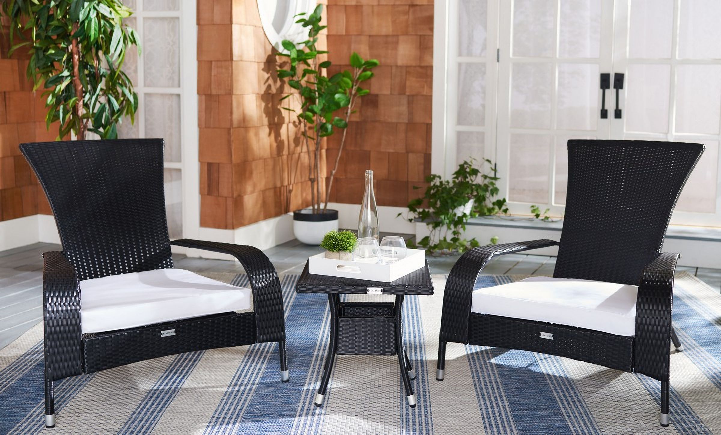 The appearance of Edna 3 Piece Lounge Set In Black and White designed by Safavieh in the modern / contemporary interior design. This black and white piece of furniture was selected by 1StopBedrooms from Edna Collection to add a touch of cosiness and style into your home. Sku: PAT7719A. Material: Metal.