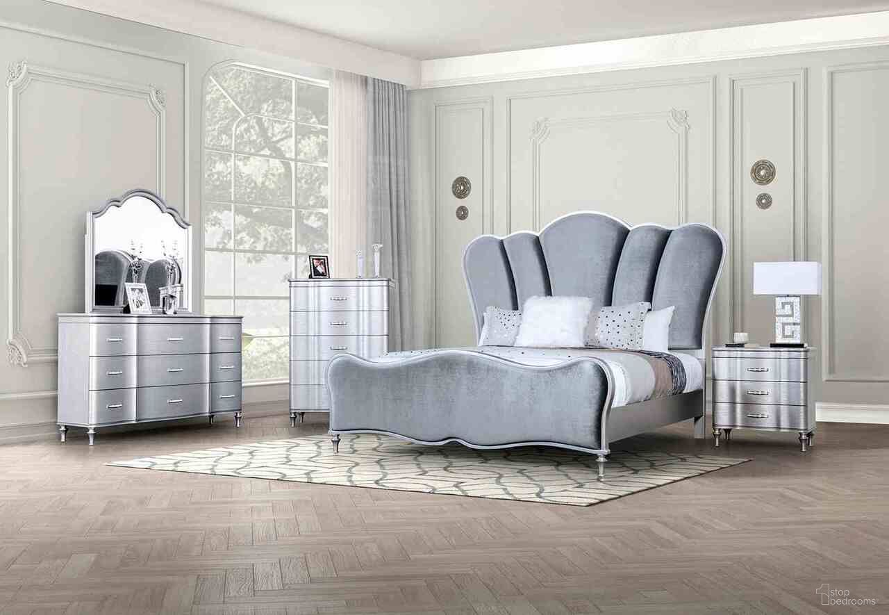 Eleanora Queen Bedroom Set In Silver