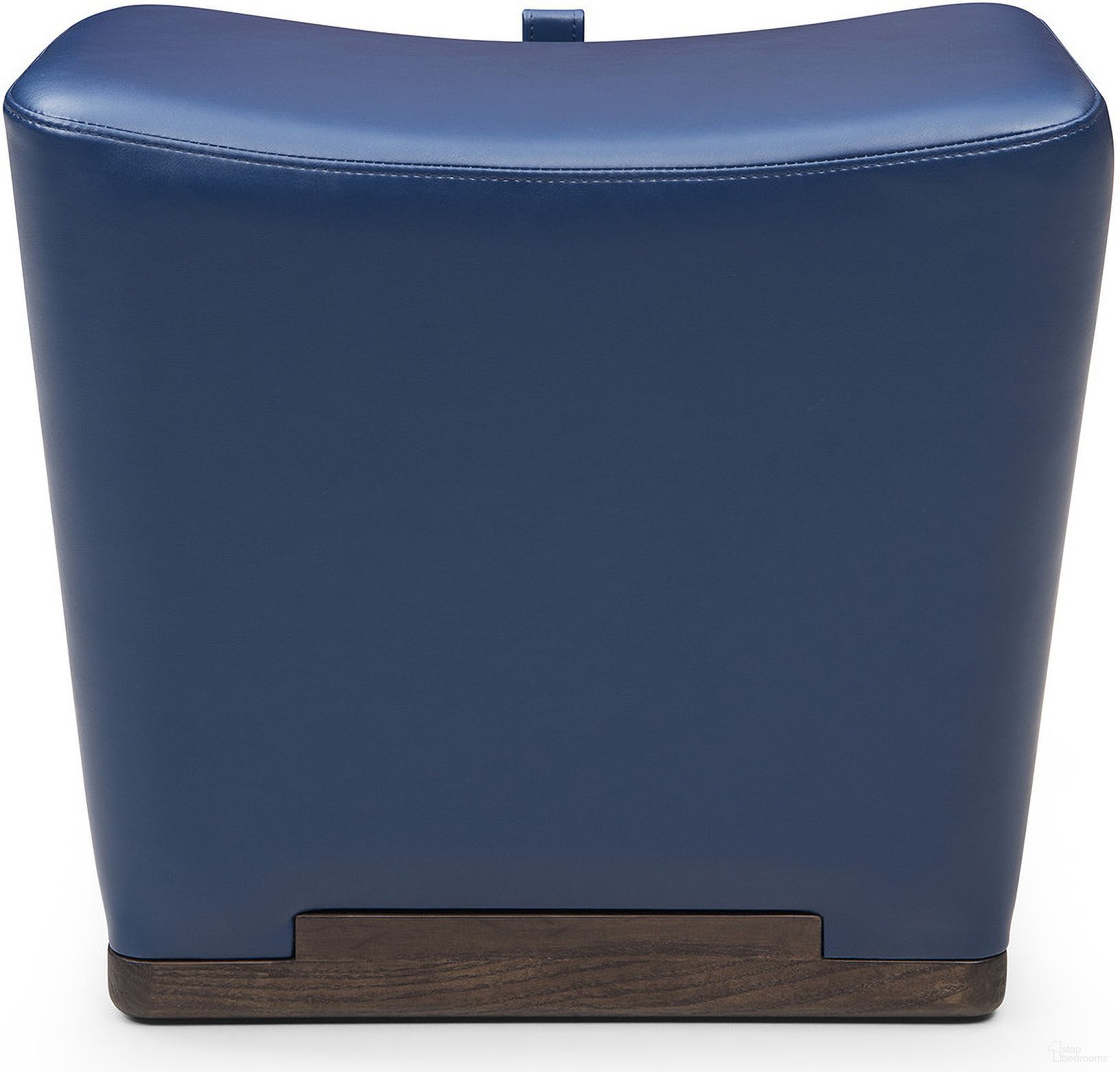 The appearance of Electra Blue Ottoman designed by Bellini Modern Living in the modern / contemporary interior design. This blue piece of furniture  was selected by 1StopBedrooms from Electra Collection to add a touch of cosiness and style into your home. Sku: ELECTRA BLU. Material: Leather.