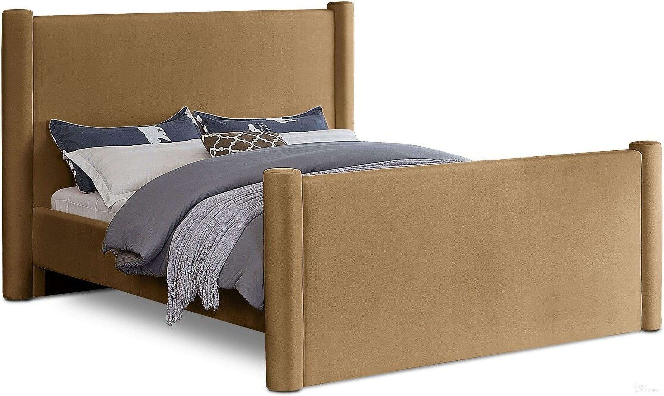 The appearance of Elias Velvet King Bed In Saddle designed by Meridian in the modern / contemporary interior design. This saddle piece of furniture was selected by 1StopBedrooms from Elias Collection to add a touch of cosiness and style into your home. Sku: B1298Saddle-K Box 1/2 (Headboard / Footboard / Slats / Hardware);B1298Saddle-K Box 2/2 (Rails / 4 Columns). Bed Type: Poster Bed. Bed Size: King. Material: Velvet.