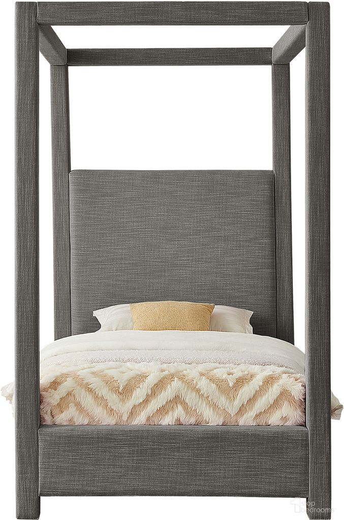 The appearance of Emerson Linen Textured Fabric Twin Bed In Grey Linen designed by Meridian in the transitional interior design. This grey piece of furniture was selected by 1StopBedrooms from Emerson Collection to add a touch of cosiness and style into your home. Sku: EmersonGrey-T Box 1/3 (Headboard / Slats);EmersonGrey-T Box 2/3 (Footboard / Rails);EmersonGrey-T Box 3/3 (Posts). Bed Type: Canopy Bed. Bed Size: Twin. Material: Linen.