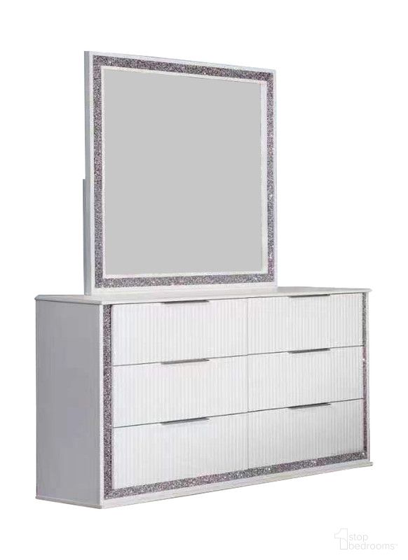 The appearance of Emily Horizontal 6 Drawers Dresser with Mirror In White designed by Best Quality Furniture in the glam interior design. This white piece of furniture was selected by 1StopBedrooms from Emily Collection to add a touch of cosiness and style into your home. Sku: B870-DR;B870-M. Material: MDF.