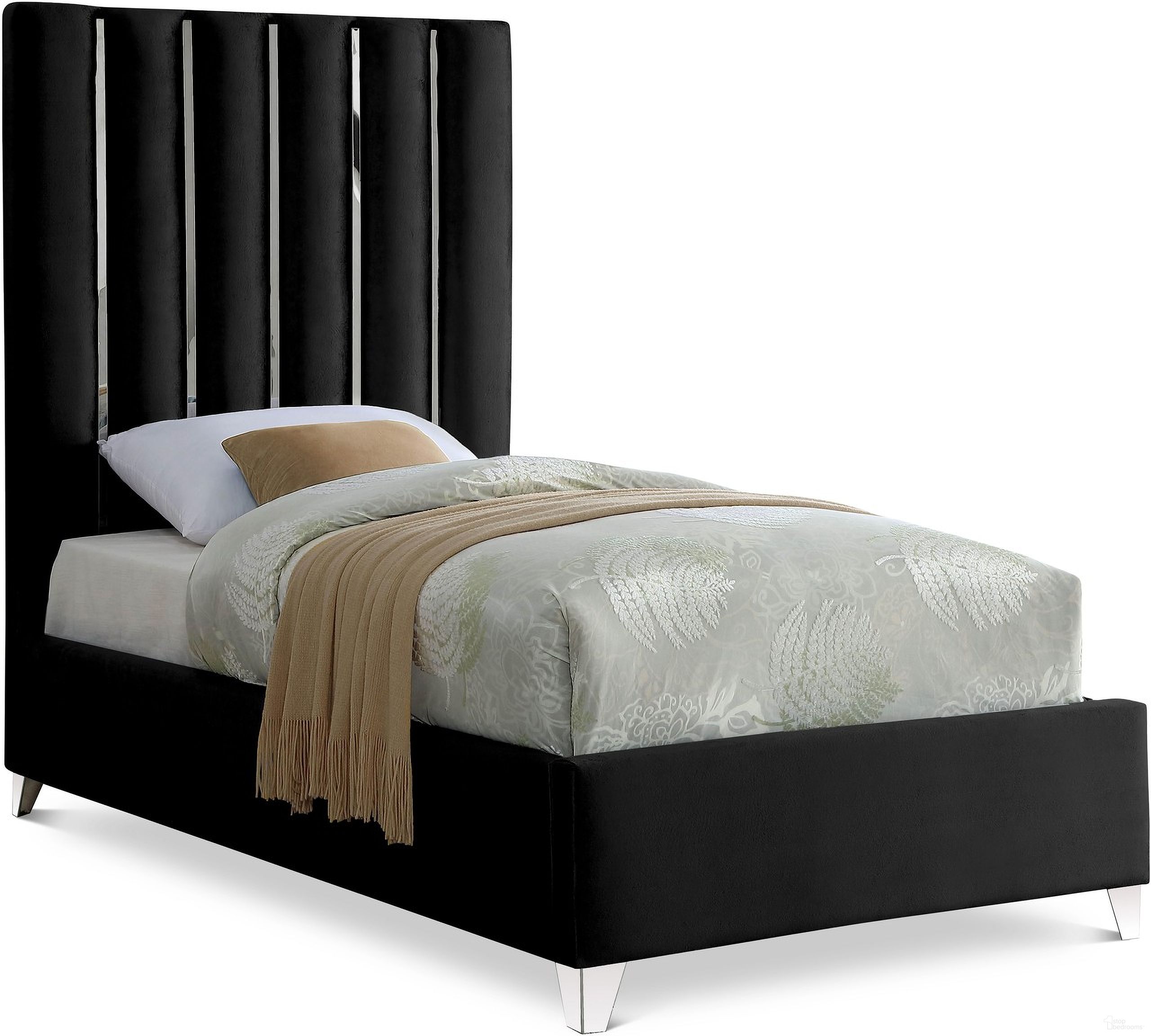 The appearance of Enzo Velvet Twin Bed In Black designed by Meridian in the modern / contemporary interior design. This black piece of furniture was selected by 1StopBedrooms from Enzo Collection to add a touch of cosiness and style into your home. Sku: EnzoBlack-T Box 1/2 (HB/Slats);EnzoBlack-T Box 2/2 (FB/Rails/Legs/Crossbar). Bed Type: Panel Bed. Bed Size: Twin. Material: Velvet.
