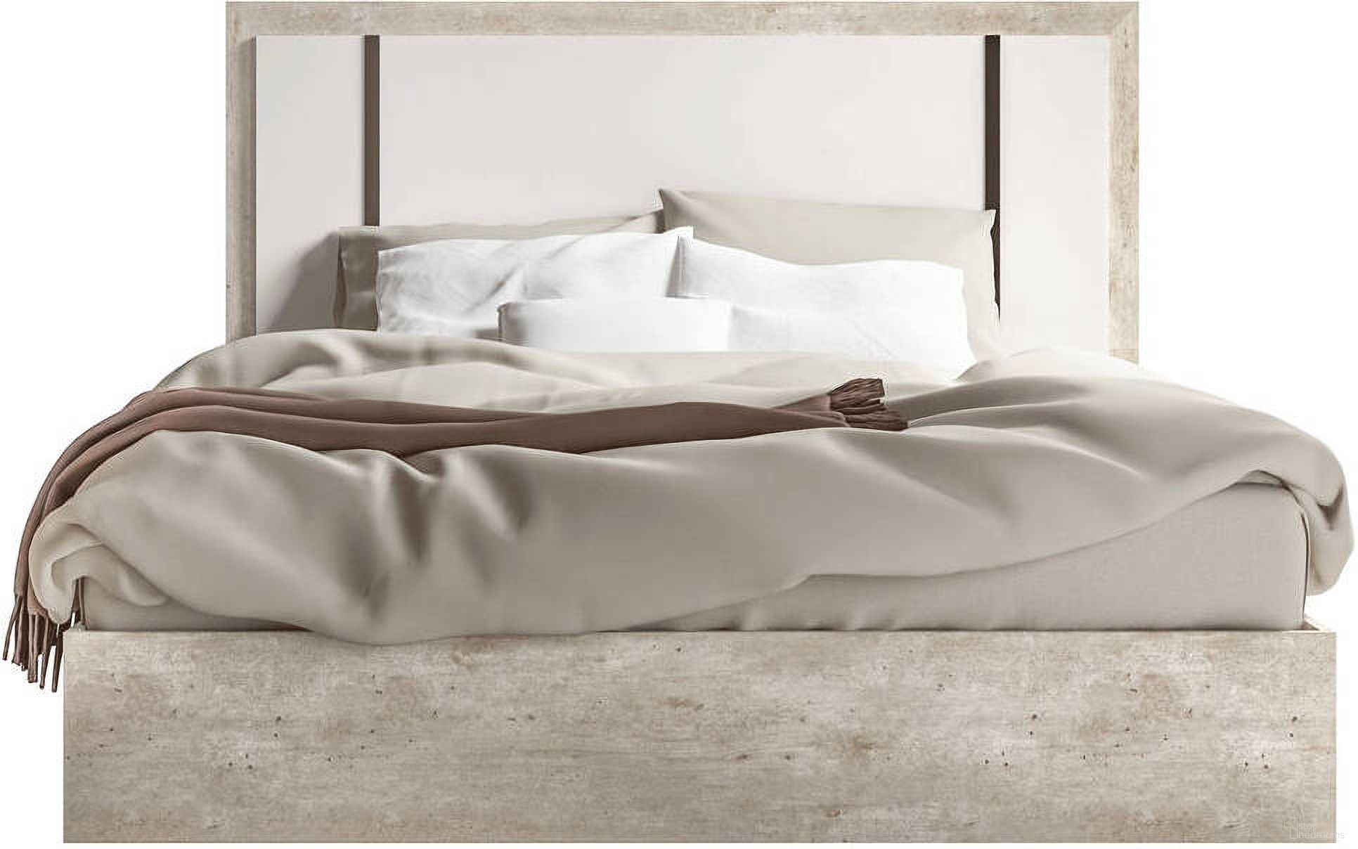 The appearance of ESF Status Italy Treviso White Grey King Bed designed by ESF in the modern / contemporary interior design. This white and gray piece of furniture was selected by 1StopBedrooms from Status Italy Collection to add a touch of cosiness and style into your home. Sku: TREVISOBEDKS;WFRAMEKINGS. Bed Type: Platform Bed. Bed Size: King.