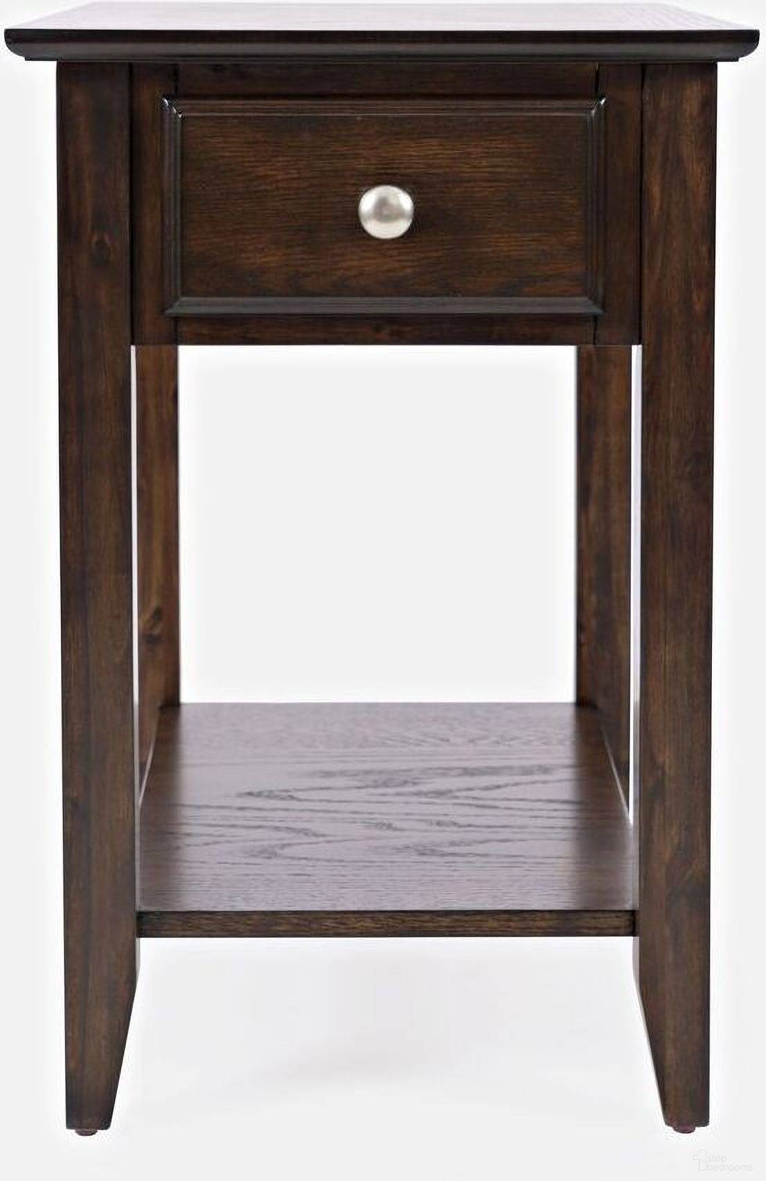 The appearance of Nash Modern Chairside End Table with Shelf and Drawer In Espresso Brown designed by Jofran in the transitional interior design. This espresso brown piece of furniture was selected by 1StopBedrooms from Nash Collection to add a touch of cosiness and style into your home. Sku: 1037-7. Material: MDF.