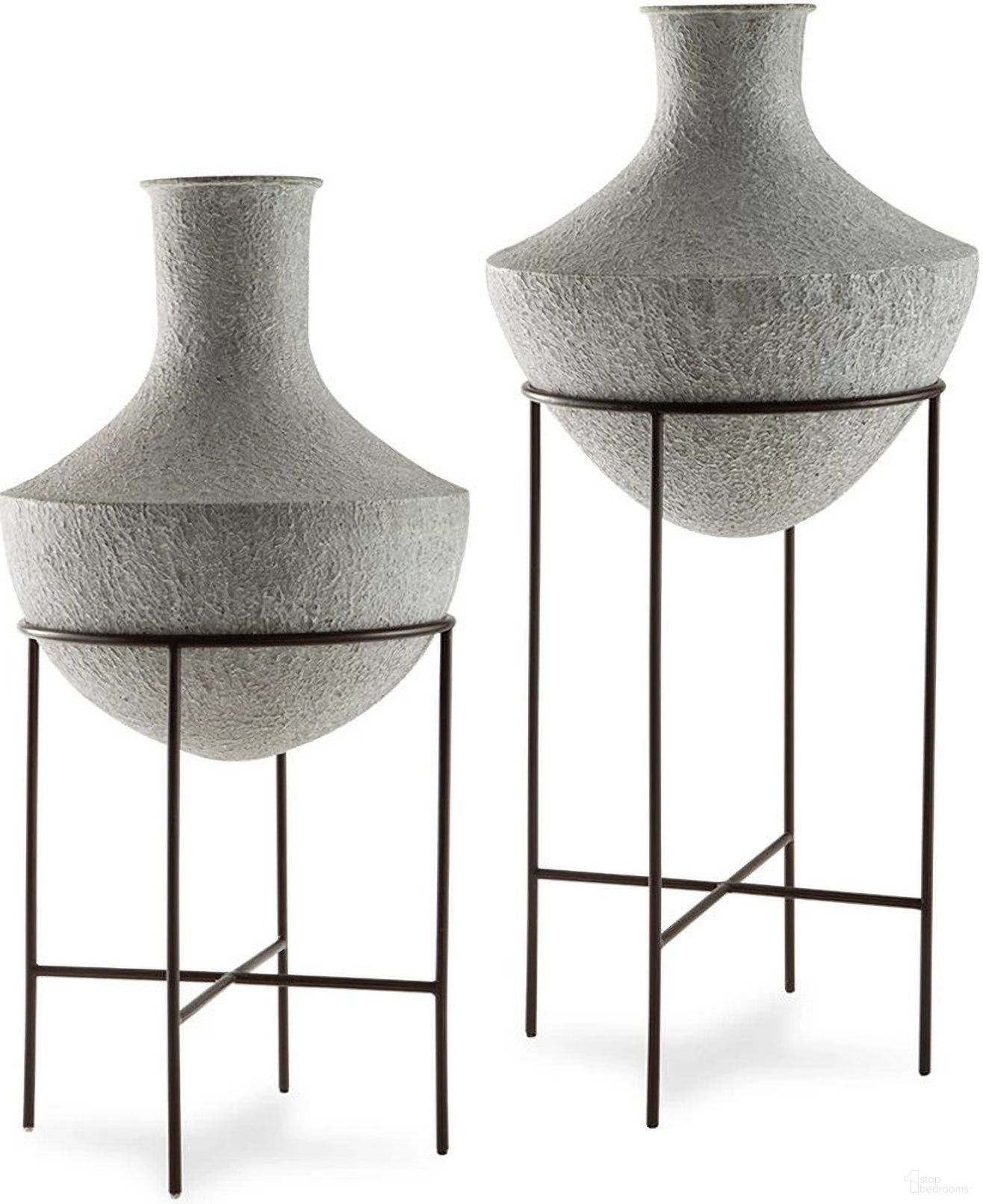 Estonbank Vase Set In Distressed Cream