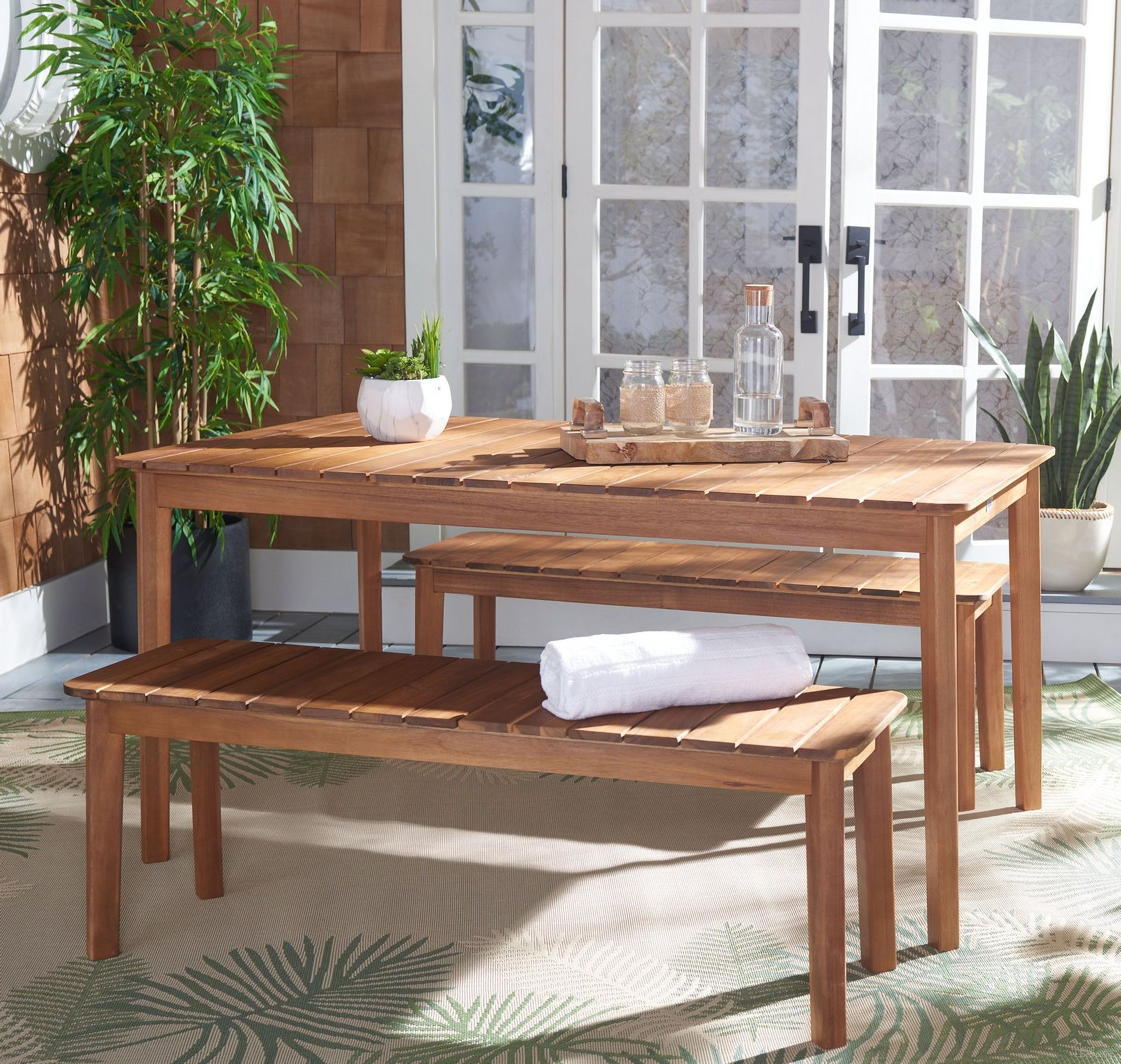 The appearance of Europa Dining Set in Natural designed by Safavieh in the modern / contemporary interior design. This natural piece of furniture was selected by 1StopBedrooms from Europa Collection to add a touch of cosiness and style into your home. Sku: PAT7082A. Table Base Style: Legs. Material: Wood. Table Top Shape: Rectangular.