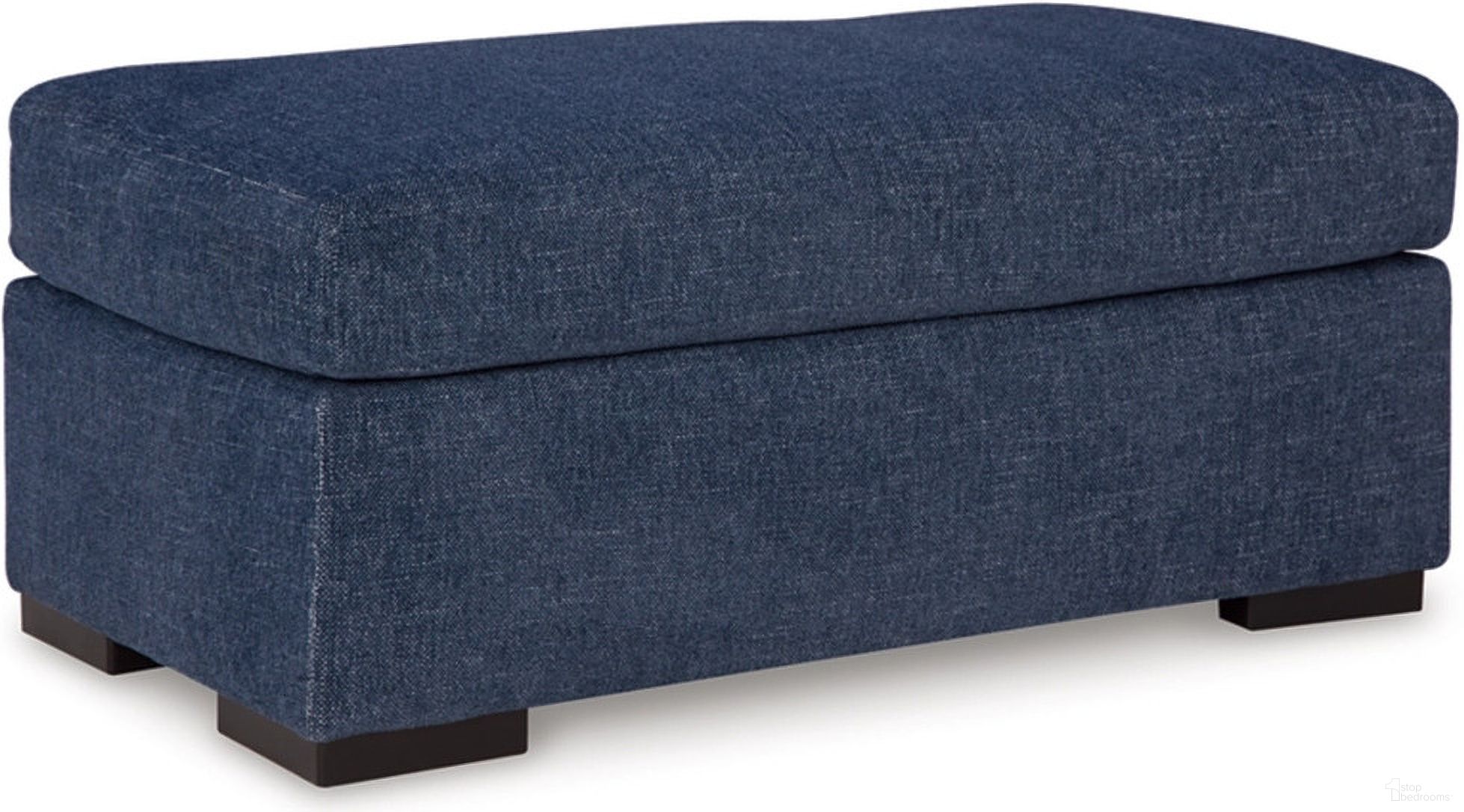 The appearance of Evansley Ottoman In Navy designed by Signature Design by Ashley in the modern / contemporary interior design. This navy piece of furniture  was selected by 1StopBedrooms from Evansley Collection to add a touch of cosiness and style into your home. Sku: 5450214. Material: Fabric.