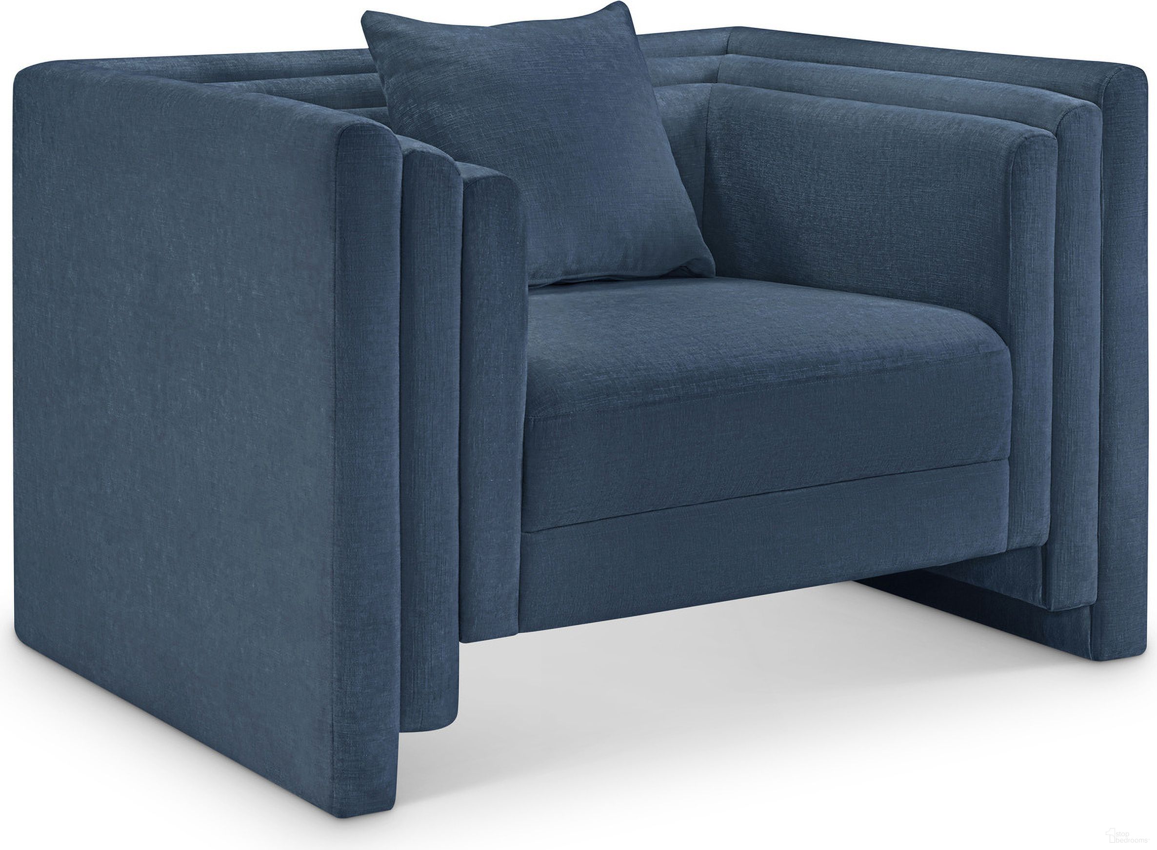 The appearance of Everett Chenille Fabric Chair In Light Blue designed by Meridian in the modern / contemporary interior design. This light blue piece of furniture was selected by 1StopBedrooms from Everett Collection to add a touch of cosiness and style into your home. Sku: 44068LtBlu-C. Material: Chenille.