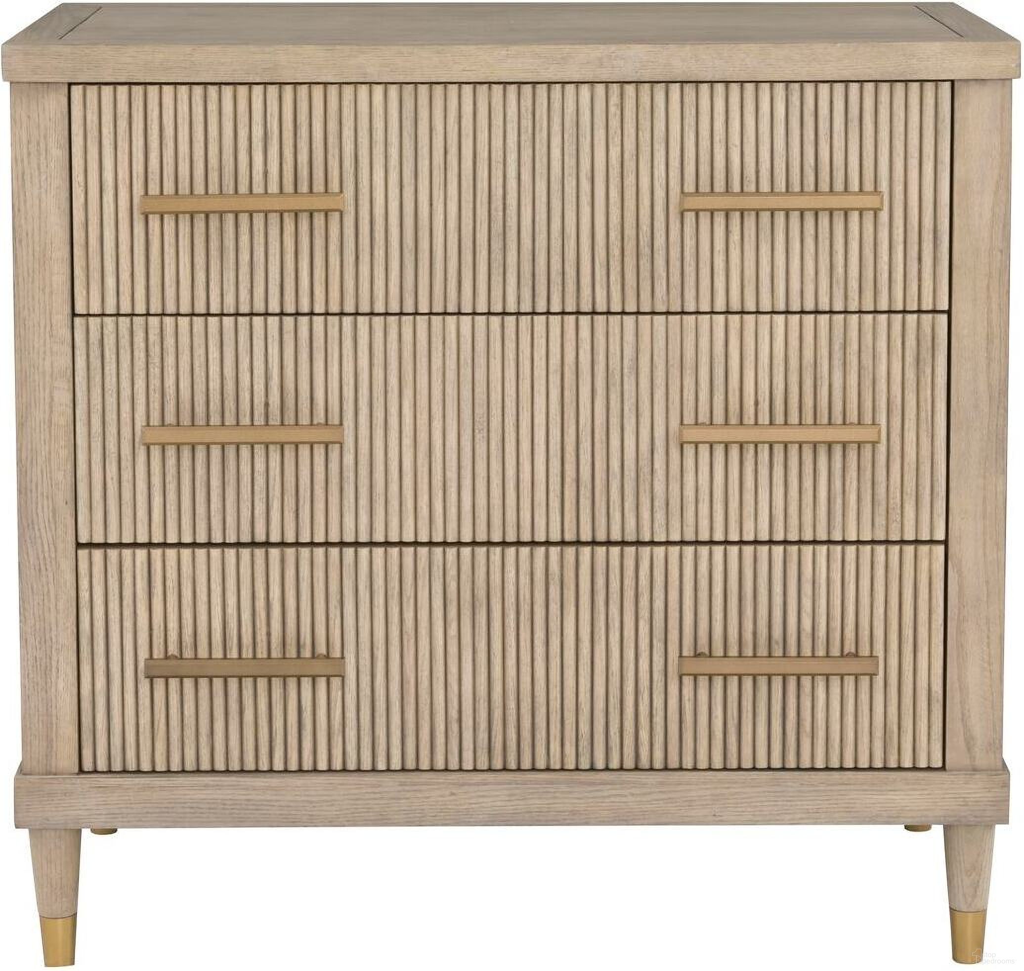 The appearance of Everett Three Drawer Chest In Biscotti designed by Fairfield Chair in the modern / contemporary interior design. This biscotti piece of furniture  was selected by 1StopBedrooms from Everett Collection to add a touch of cosiness and style into your home. Sku: 8030-CH. Material: Solid Oak.
