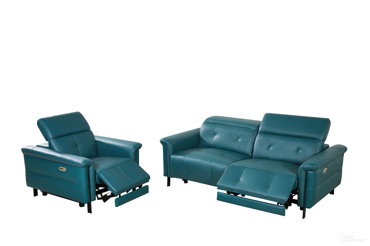 The appearance of Everyday Orlena Leather Recliner and Sofa Set In Marine Green designed by Klaussner Home Furnishings in the modern / contemporary interior design. This marine green piece of furniture was selected by 1StopBedrooms from Everyday Collection to add a touch of cosiness and style into your home. Sku: BC8084-L1.5RP1;BC8084-R1.5RP1;BC8084-1RP1;BC8084-LEGS. Material: Leather.