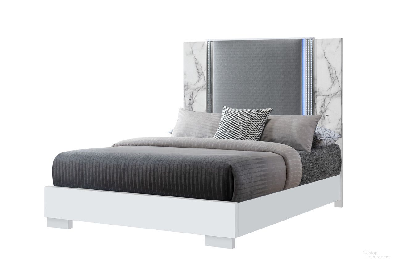 The appearance of Faux Marble and Upholstery Lighted Queen Bed Frame In White and Gray designed by Homeroots in the modern / contemporary interior design. This white and gray piece of furniture was selected by 1StopBedrooms from to add a touch of cosiness and style into your home. Sku: 564755. Material: Faux Marble. Bed Size: Queen.