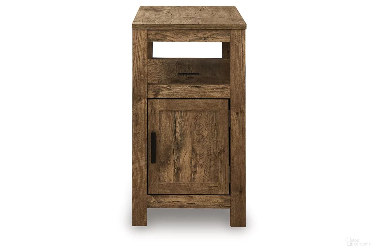 Fendenmore Chairside End Table In Brown