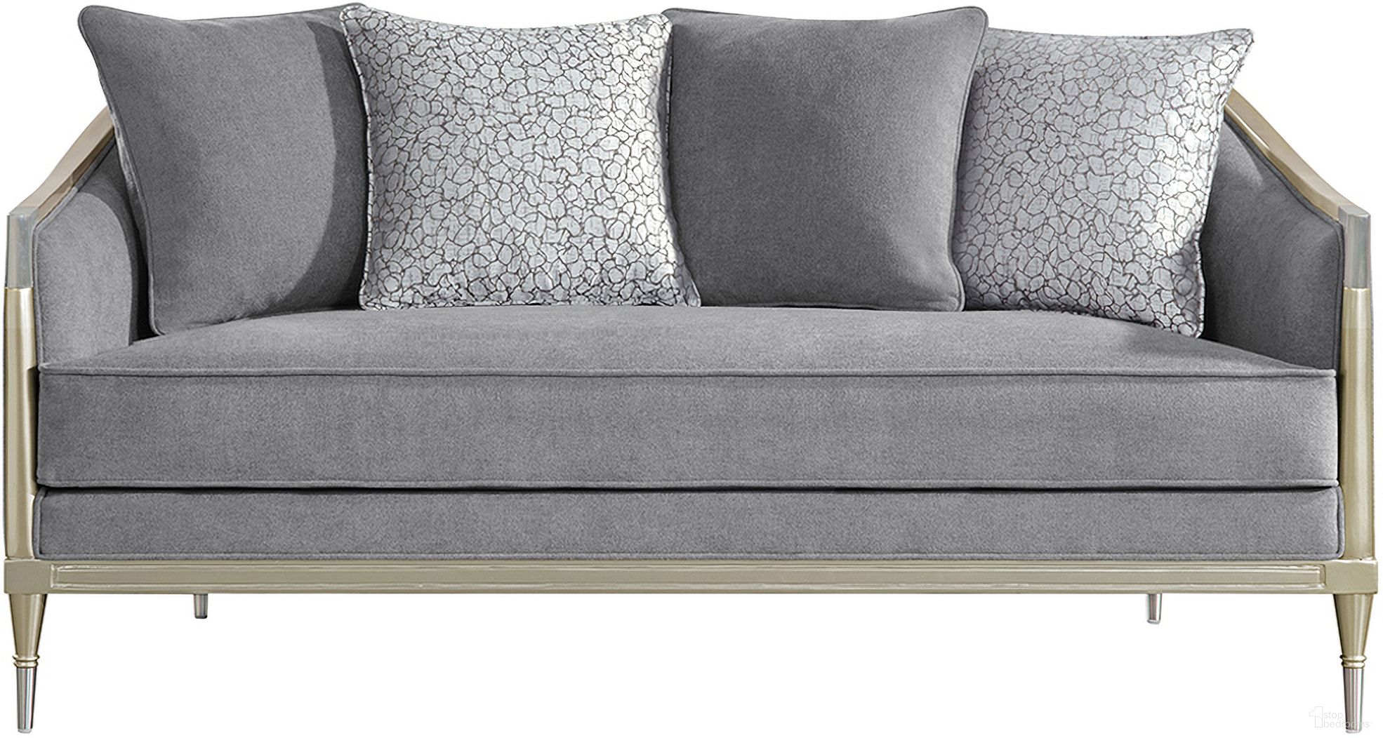 The appearance of Fernando Loveseat with 4 Pillows In Champagne and Gray designed by ACME in the modern / contemporary interior design. This champagne and gray piece of furniture  was selected by 1StopBedrooms from Fernando Collection to add a touch of cosiness and style into your home. Sku: LV04821. Material: Fabric.