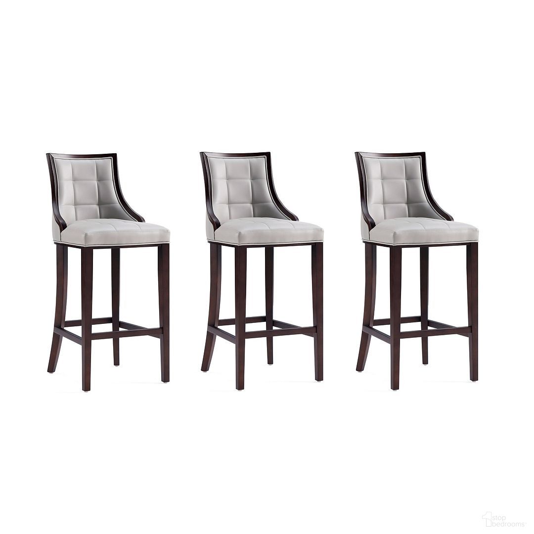 The appearance of Fifth Avenue Faux Leather Barstool Set of 3 In Light Grey designed by Manhattan Comfort in the traditional interior design. This light grey piece of furniture was selected by 1StopBedrooms from Fifth Avenue Collection to add a touch of cosiness and style into your home. Sku: BS007-LG;BS007-LG;BS007-LG. Material: Wood.