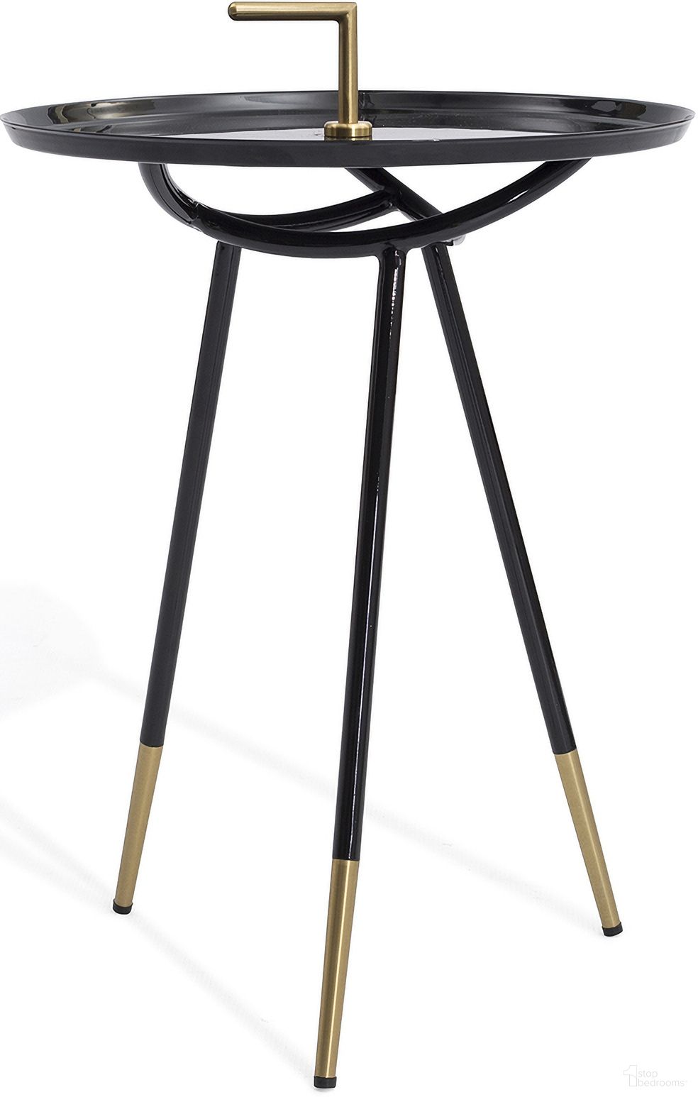 The appearance of Flare Black End Table designed by Bellini Modern Living in the transitional interior design. This black and gold piece of furniture  was selected by 1StopBedrooms from Flare Collection to add a touch of cosiness and style into your home. Sku: FLARE ET BLK.