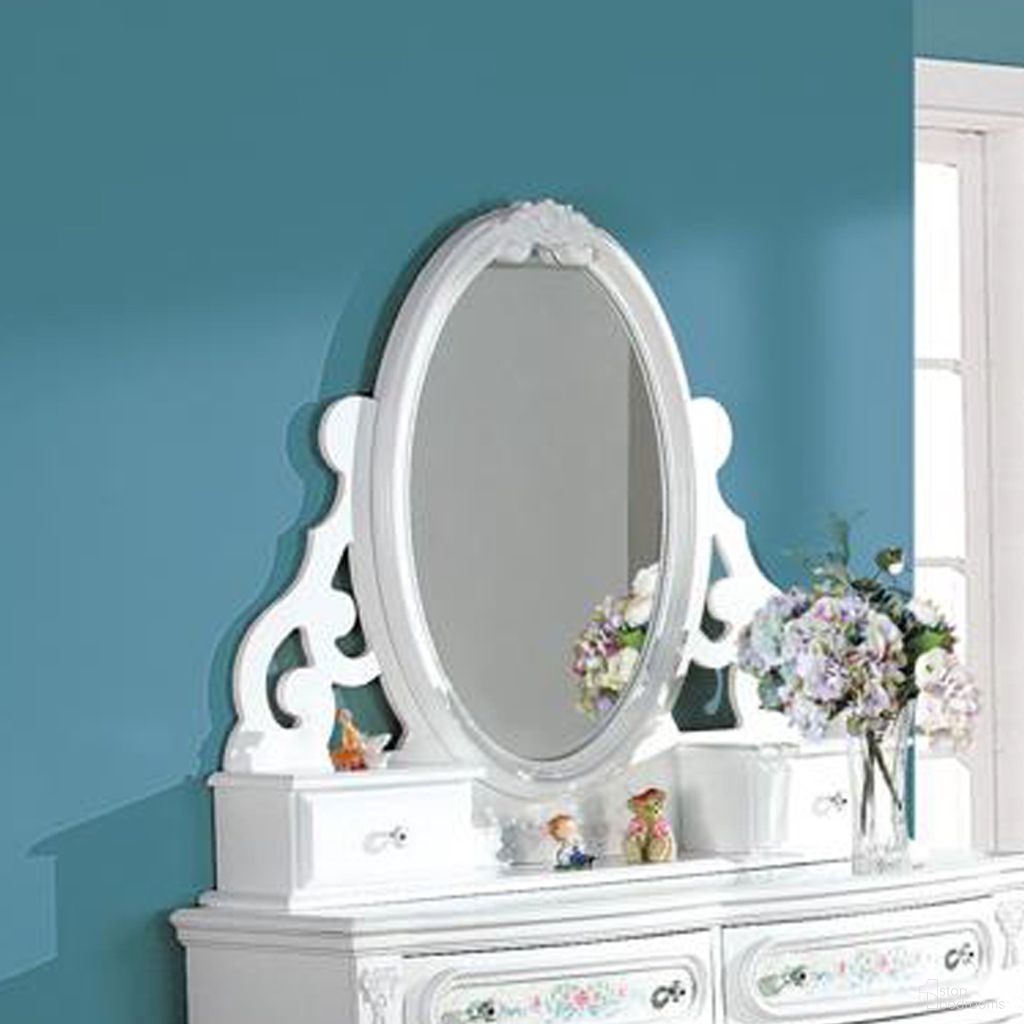 The appearance of Flora Mirror With Jewlery In White designed by ACME in the modern / contemporary interior design. This white piece of furniture was selected by 1StopBedrooms from Flora Collection to add a touch of cosiness and style into your home. Sku: BD01640. Material: Wood.