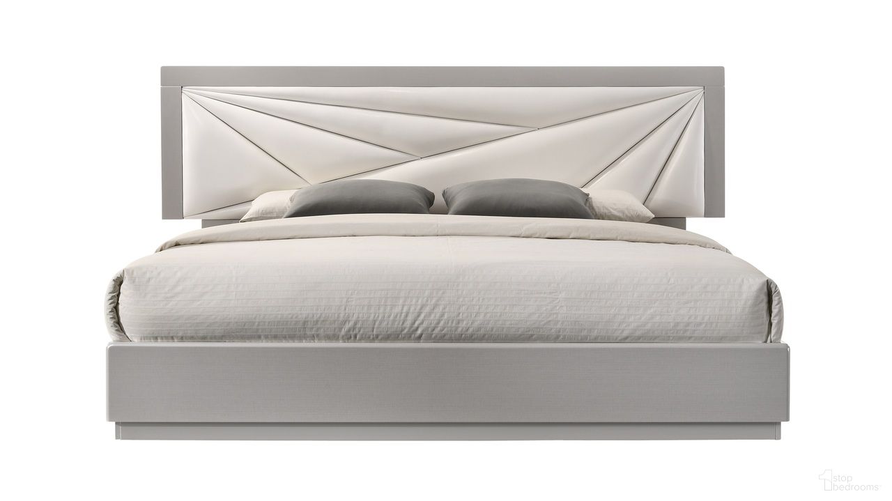 The appearance of Florence White and Light Grey Lacquer King Platform Bed designed by J&M in the modern / contemporary interior design. This white piece of furniture was selected by 1StopBedrooms from Florence Collection to add a touch of cosiness and style into your home. Sku: 17852-K. Bed Type: Platform Bed. Material: Leather. Bed Size: King.
