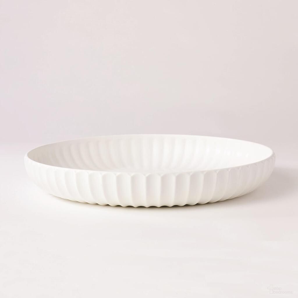 The appearance of Flute Large Bowl In White designed by Global Views in the modern / contemporary interior design. This white piece of furniture  was selected by 1StopBedrooms from Flute Collection to add a touch of cosiness and style into your home. Sku: WDSEH1001-GV. Material: Ceramic.