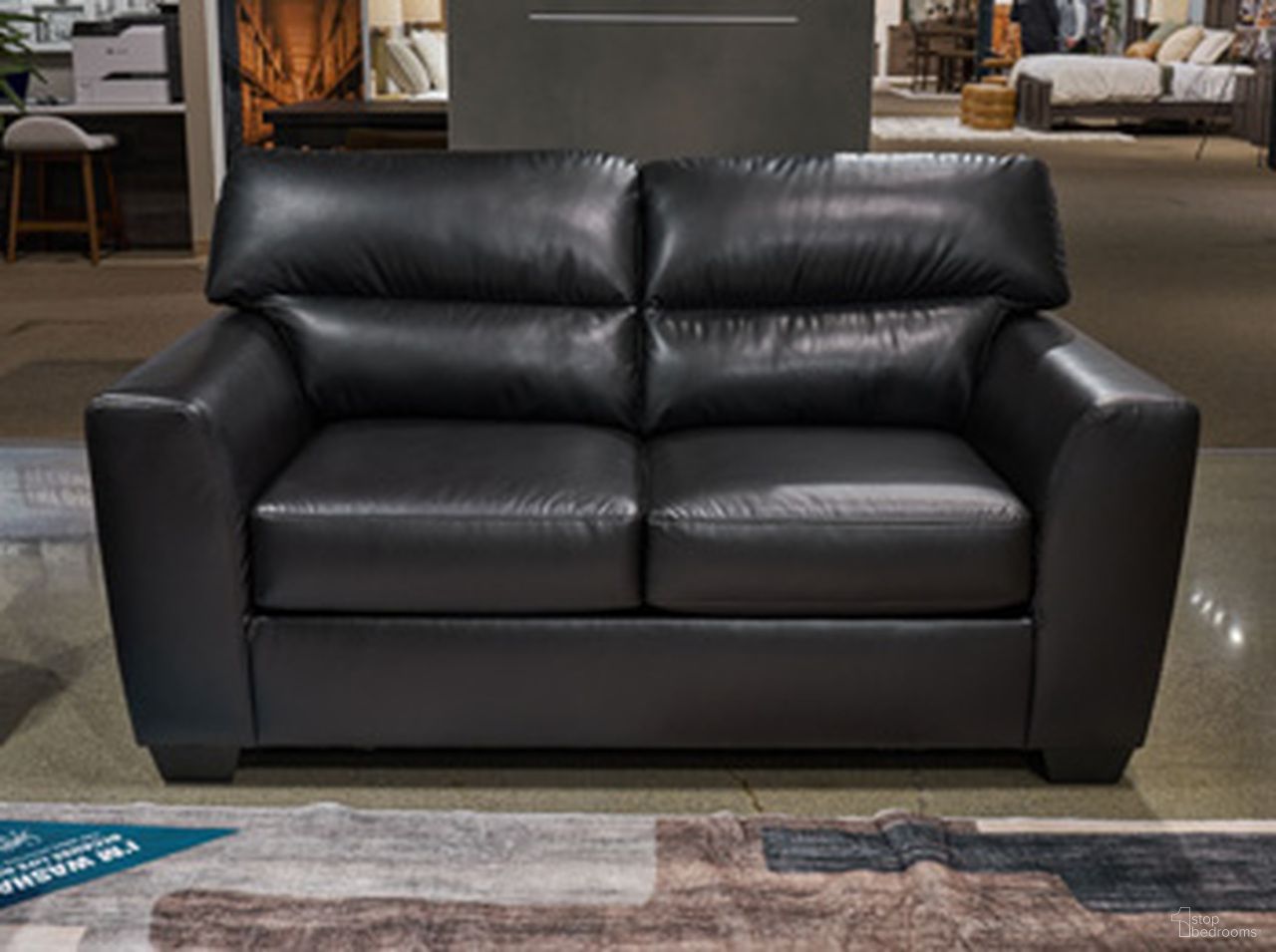 Follino Loveseat In Midnight