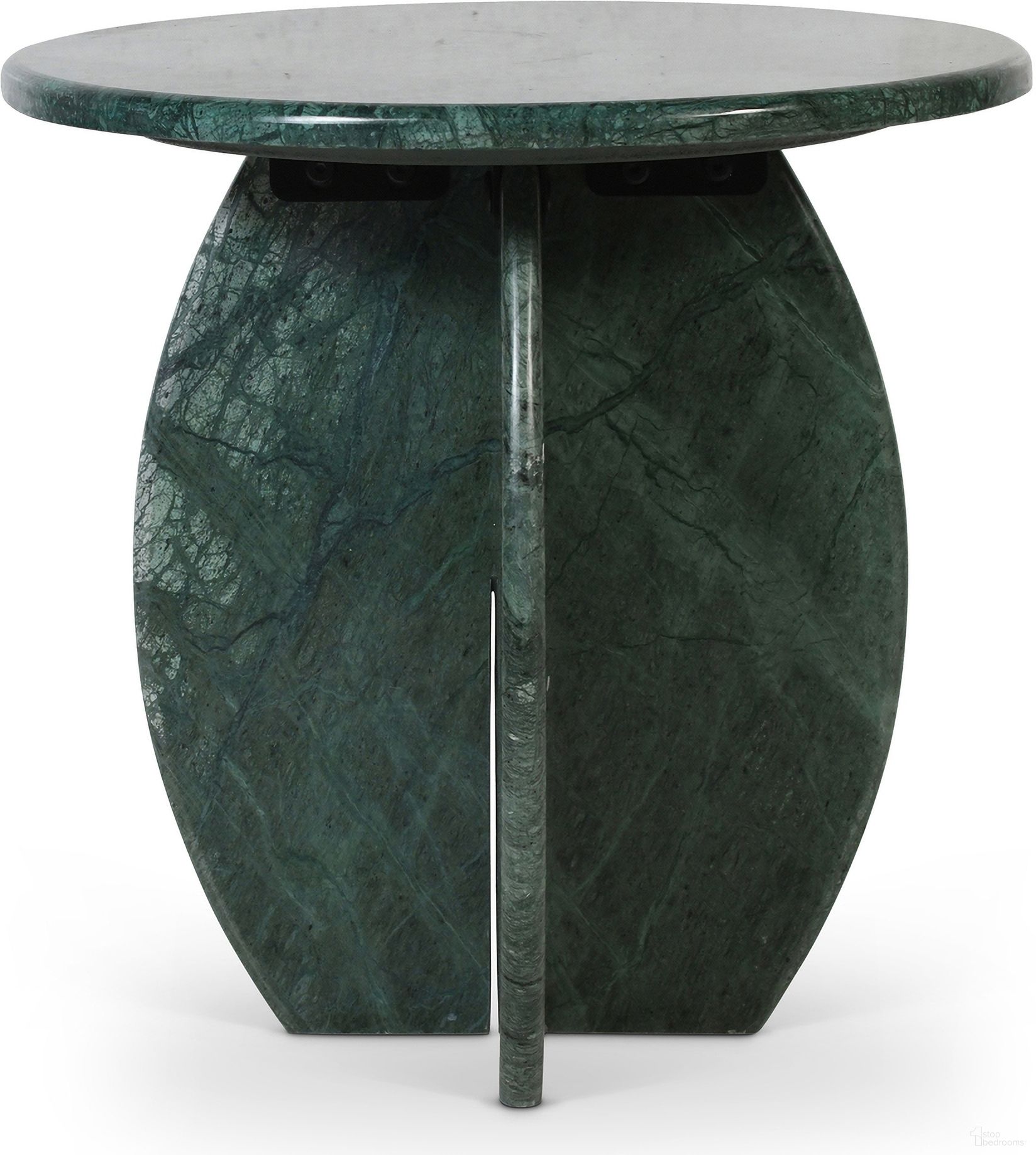 The appearance of Formentera End Table In Green designed by Meridian in the modern / contemporary interior design. This green piece of furniture was selected by 1StopBedrooms from Formentera Collection to add a touch of cosiness and style into your home. Sku: 219Green-ET Box 1/2 (Top);219Green-ET Box 2/2 (Base). Material: Marble.