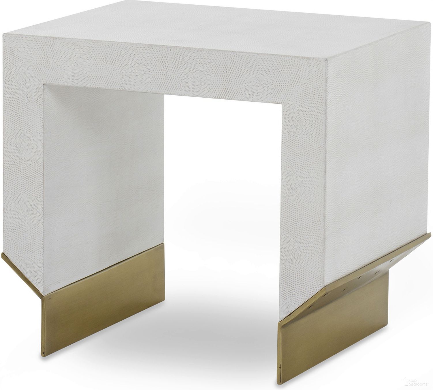 The appearance of Fractal Bench In Brass designed by Century Furniture in the modern / contemporary interior design. This brass piece of furniture was selected by 1StopBedrooms from Grand Tour Furniture Collection to add a touch of cosiness and style into your home. Sku: SF5889. Material: Leather.