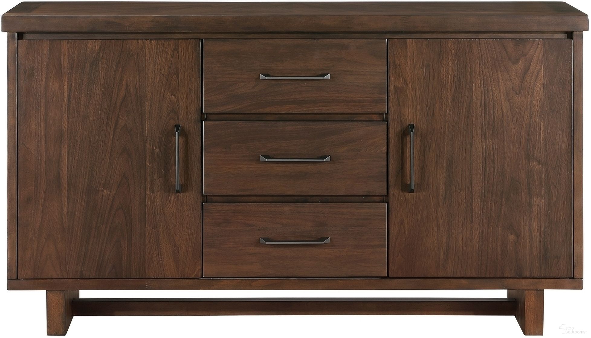 The appearance of Franco Server In Brown and Walnut designed by Homelegance in the modern / contemporary interior design. This brown and walnut piece of furniture was selected by 1StopBedrooms from Franco Collection to add a touch of cosiness and style into your home. Sku: 5414-40. Material: Wood.
