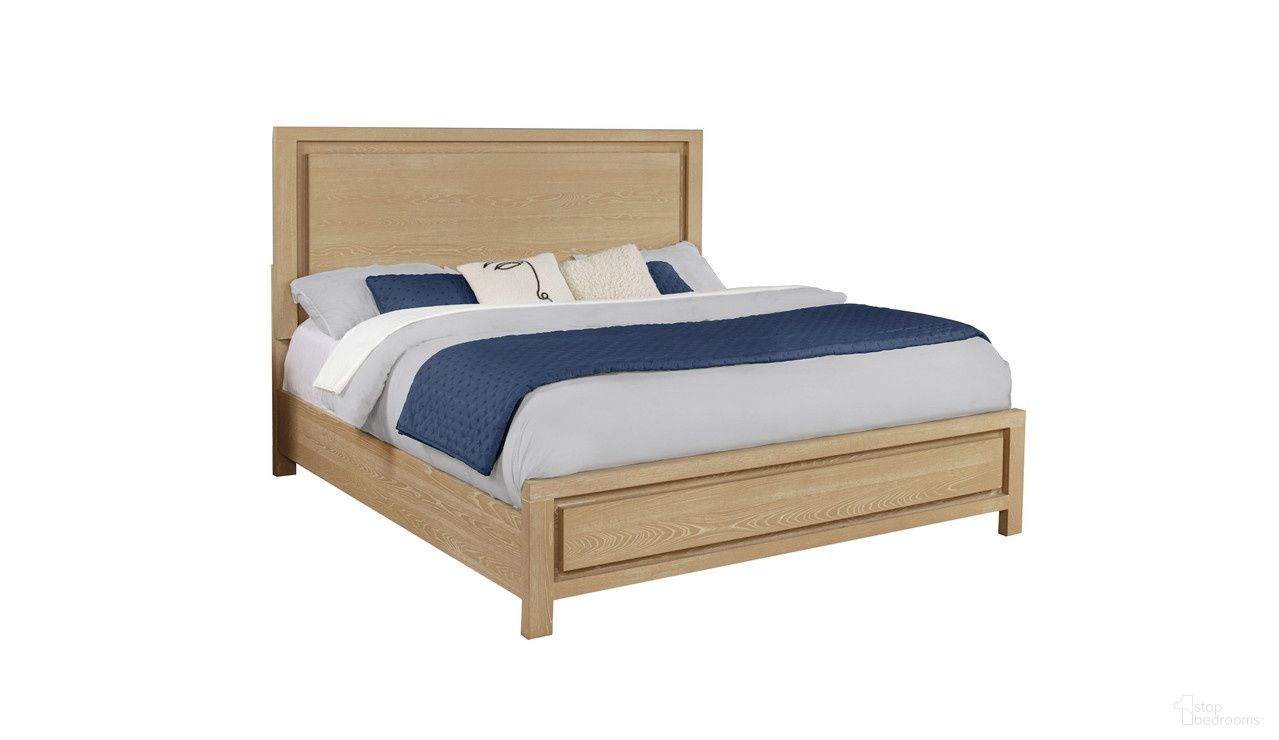 The appearance of Frank Rubberwood Eastern King Panel Bed in Natural Light Oak designed by Best Quality Furniture in the transitional interior design. This natural light oak piece of furniture was selected by 1StopBedrooms from Frank Collection to add a touch of cosiness and style into your home. Sku: B730-EK-HB;B730-EK-FB;B730-EK-SR. Bed Type: Panel Bed. Bed Size: King. Material: Rubberwood.