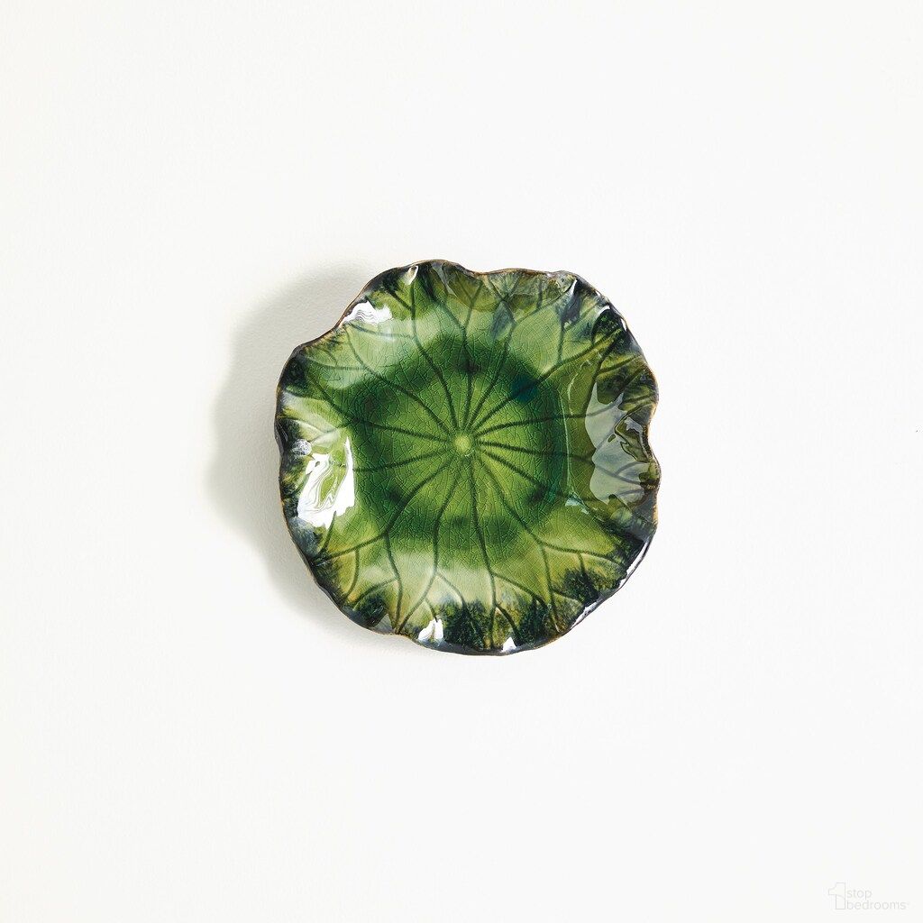 Free Large Formed Lily Plate In Green