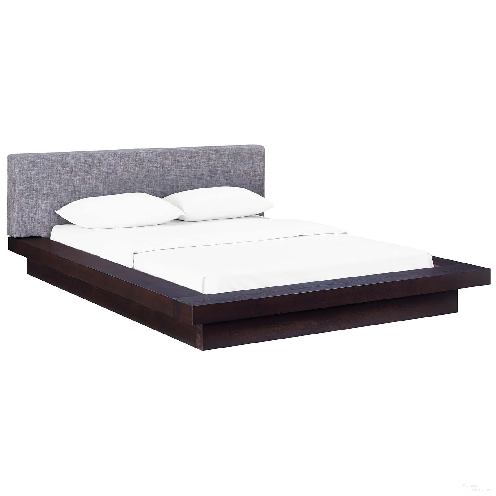 The appearance of Freja Cappuccino Gray Queen Fabric Platform Bed designed by Modway in the modern / contemporary interior design. This cappuccino gray piece of furniture was selected by 1StopBedrooms from Freja Collection to add a touch of cosiness and style into your home. Sku: MOD-5492-GRY-1;MOD-5494-CAP-2;MOD-5494-CAP-3. Bed Type: Platform Bed. Bed Size: Queen. Material: Rubberwood.