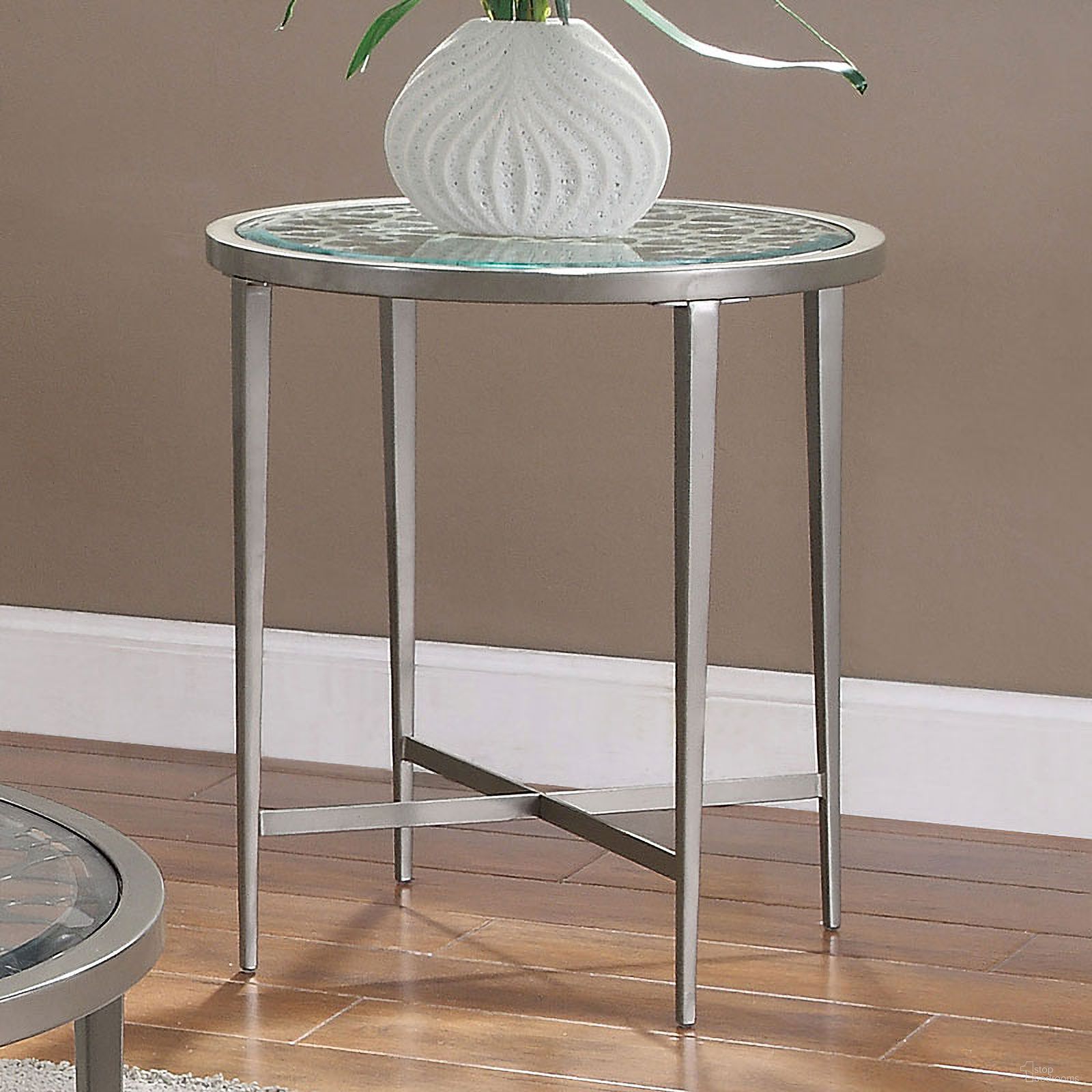 The appearance of Freja White End Table designed by Furniture of America in the modern / contemporary interior design. This white piece of furniture was selected by 1StopBedrooms from Freja Collection to add a touch of cosiness and style into your home. Sku: FOA4743E. Material: Steel.