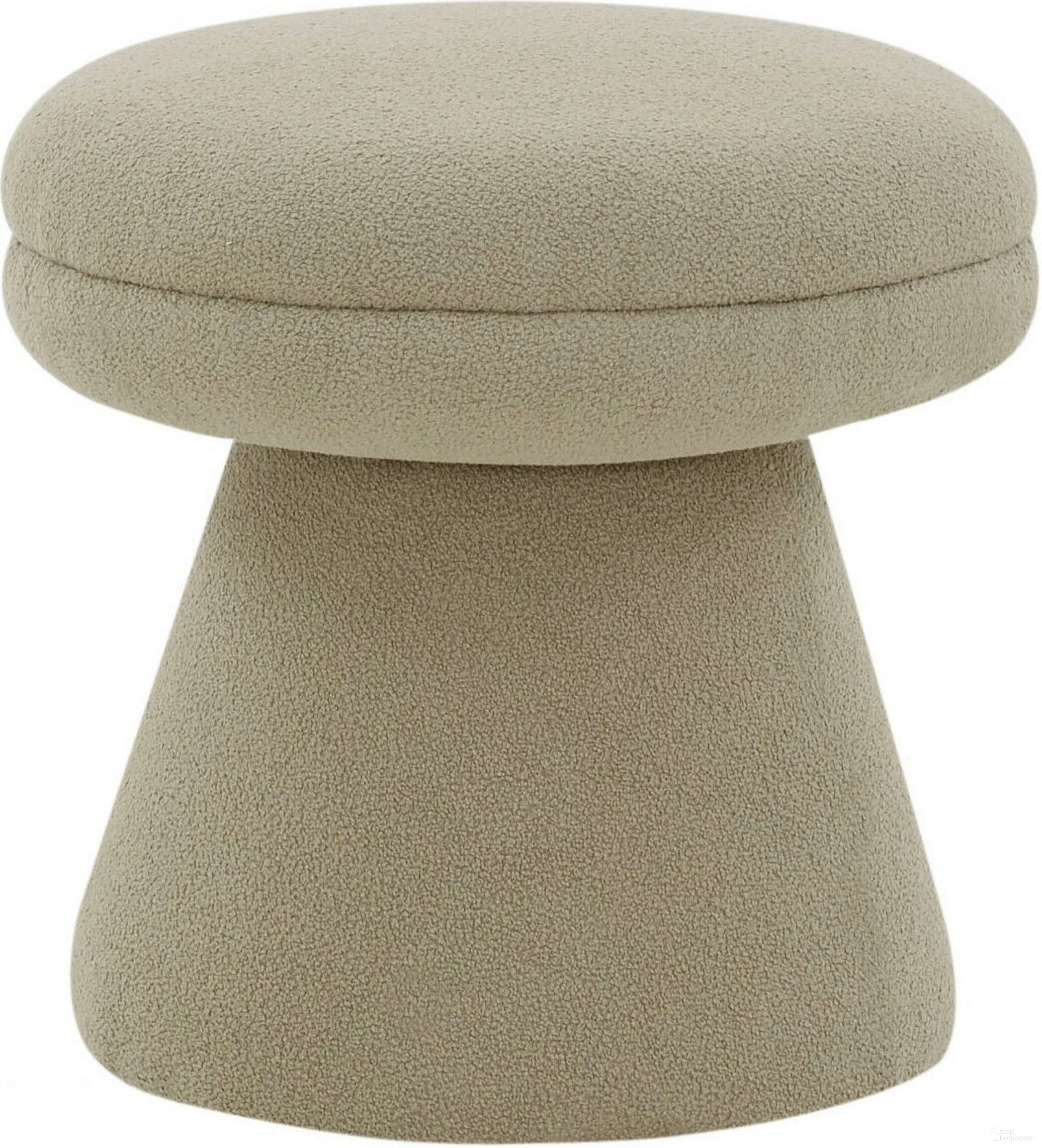 The appearance of Gisella Boucle Ottoman In Light Brown designed by Safavieh Couture in the modern / contemporary interior design. This light brown piece of furniture  was selected by 1StopBedrooms from Gisella Collection to add a touch of cosiness and style into your home. Sku: SFV5122B. Material: Boucle.